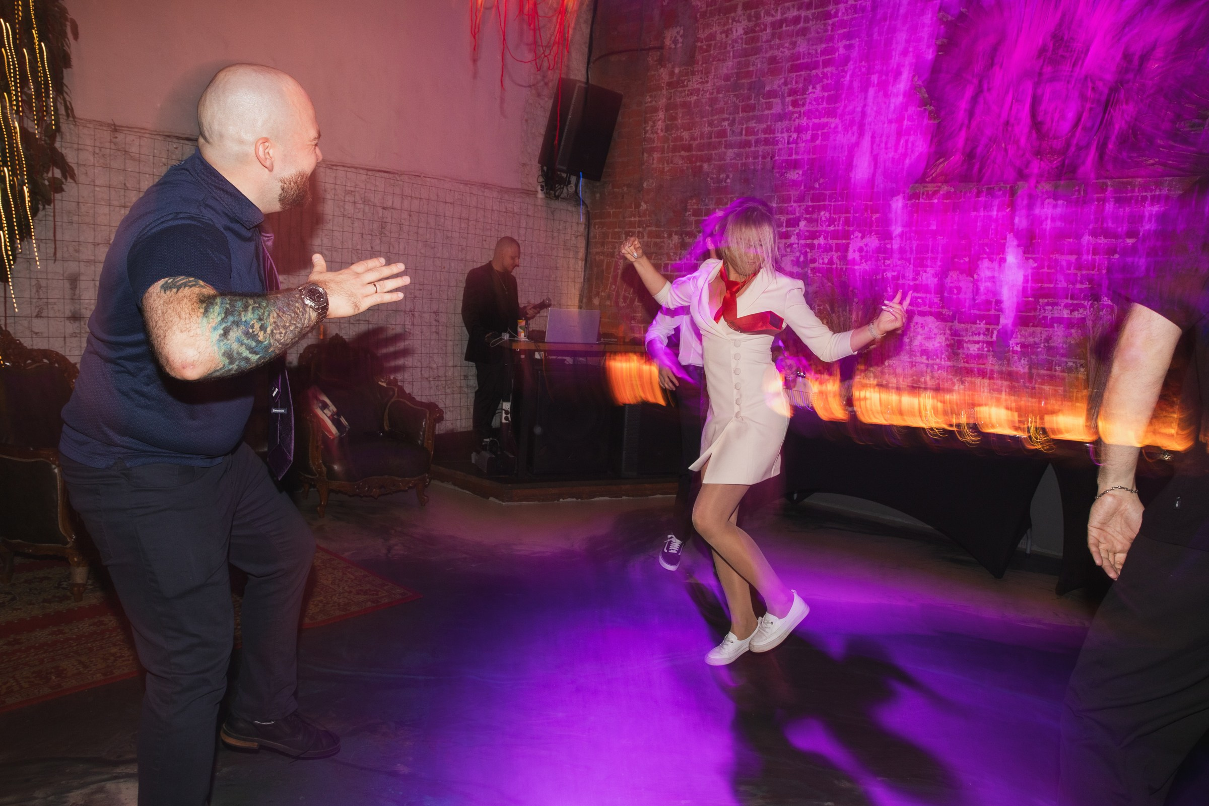Свадебная вечеринка в Лофте. Свадебный и портретный фотограф в Москве Мария Кравченко