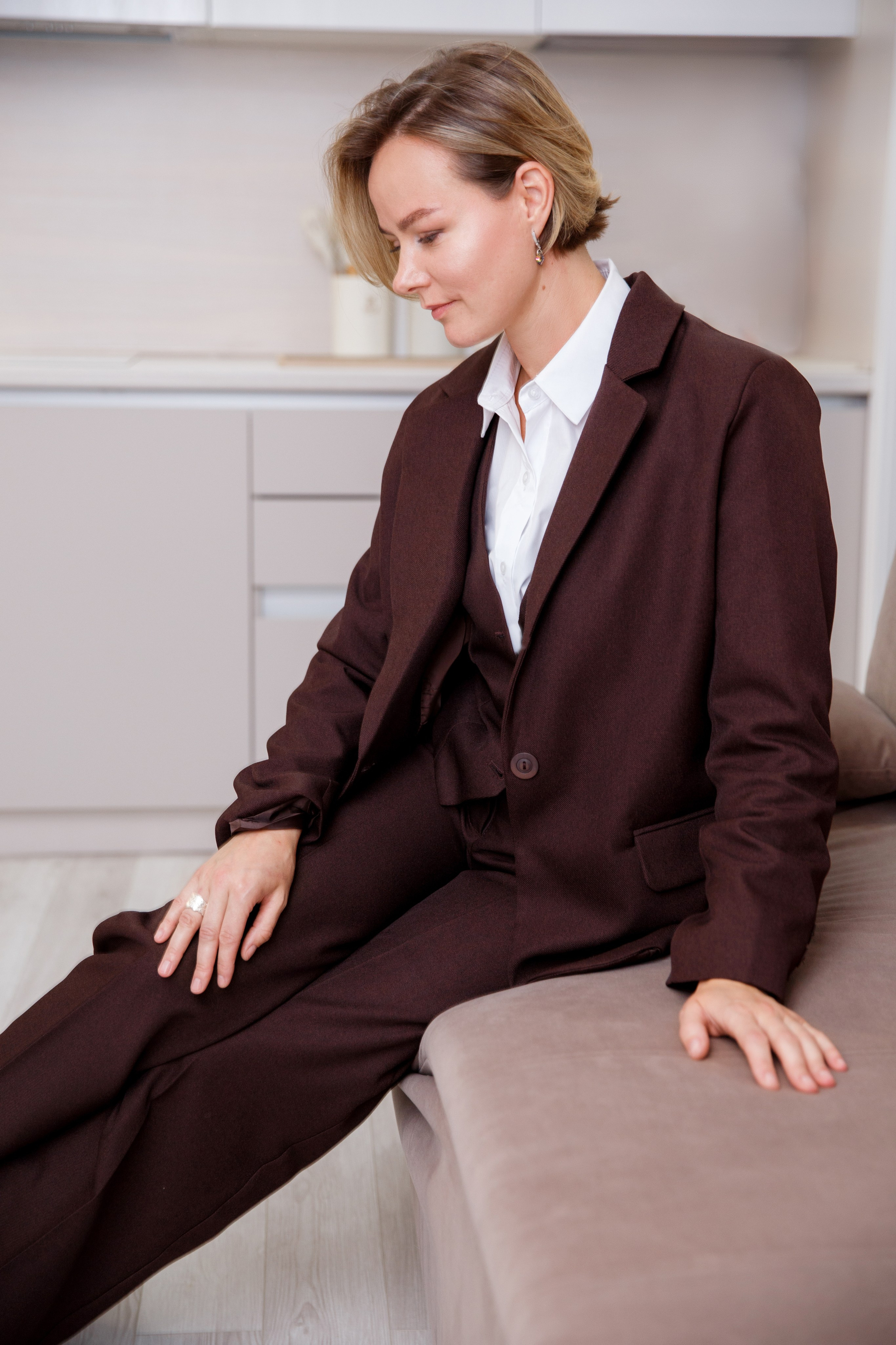 Контент фотосессия для инструктора-методиста по лечебной физкультуре, массажиста, специалиста в области гр. Женский и контент фотограф Люба Пунанцева. Северодвинск. Архангельск