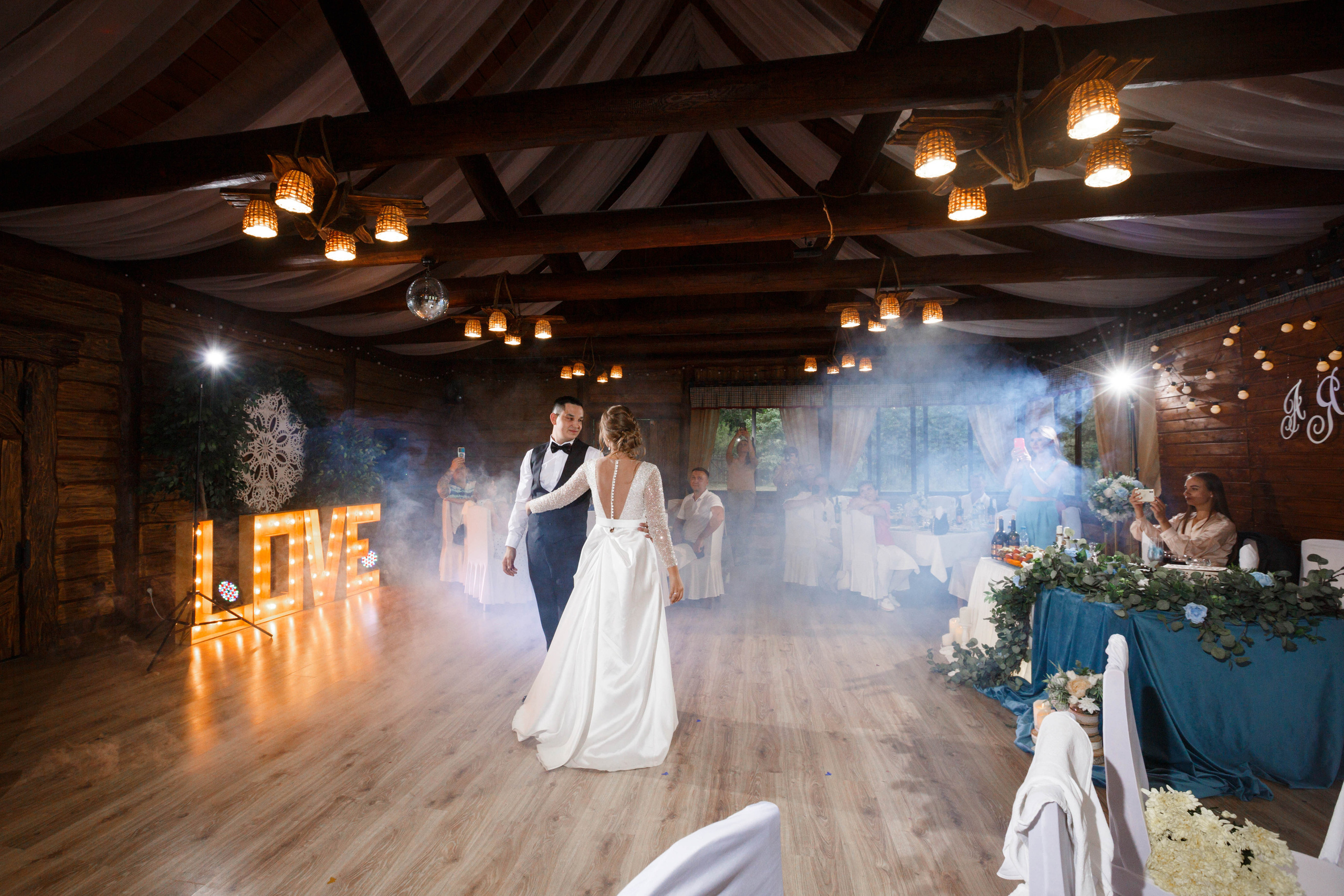 Алексей и Яна Свадьба в Ресторане Терем. Кристина Невская — свадебный фотограф во Владимире