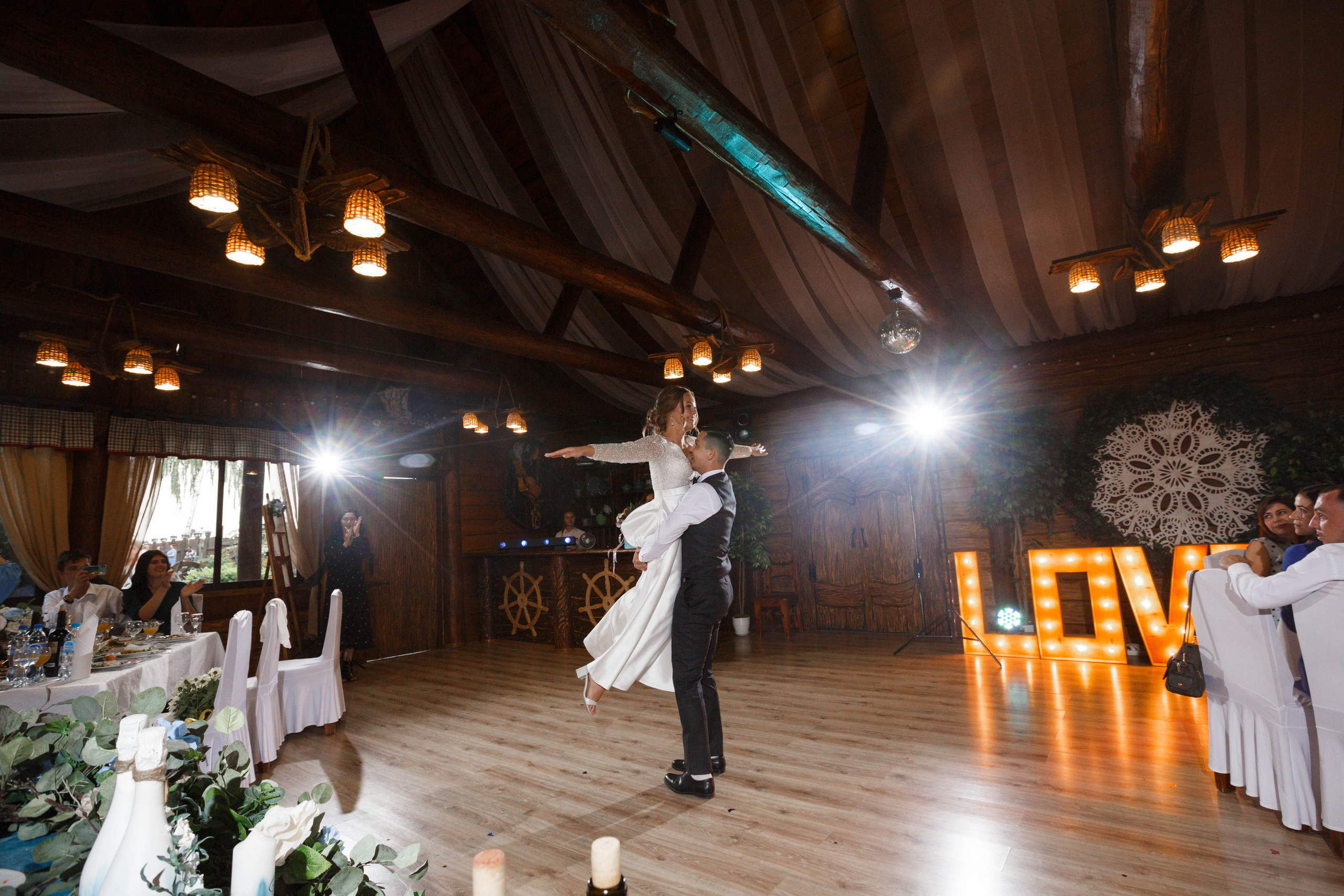 Алексей и Яна Свадьба в Ресторане Терем. Кристина Невская — свадебный фотограф во Владимире