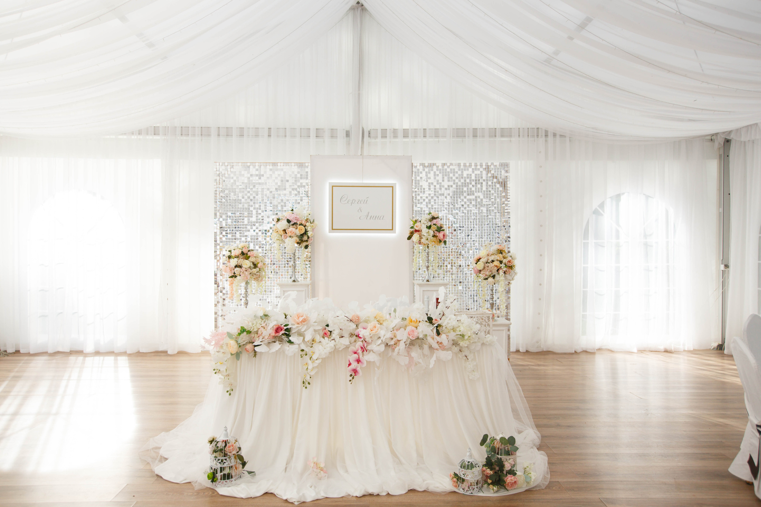 Сергей и Анна. Свадьба в Гостинице Владимир. Кристина Невская — свадебный фотограф во Владимире