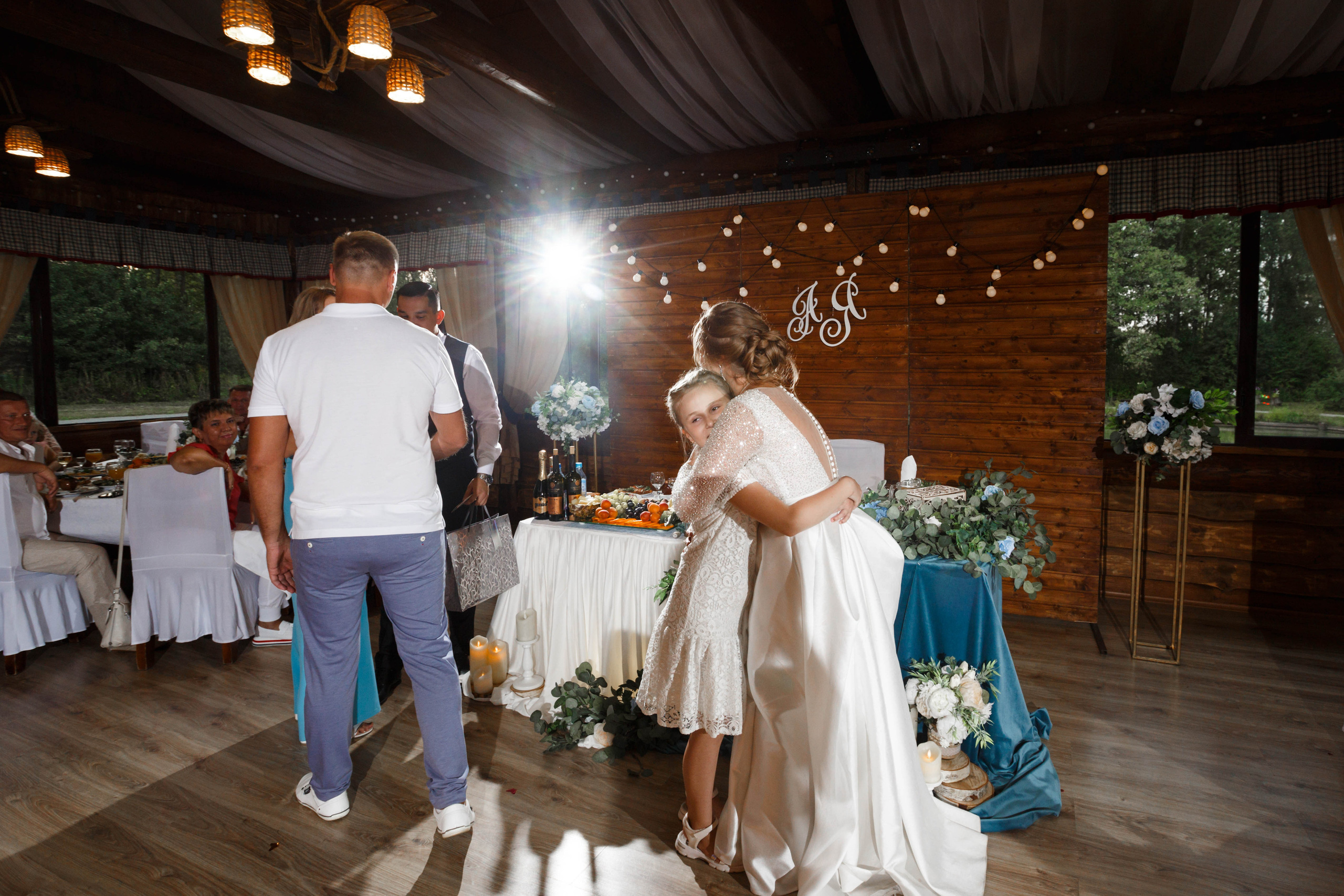 Алексей и Яна Свадьба в Ресторане Терем. Кристина Невская — свадебный фотограф во Владимире