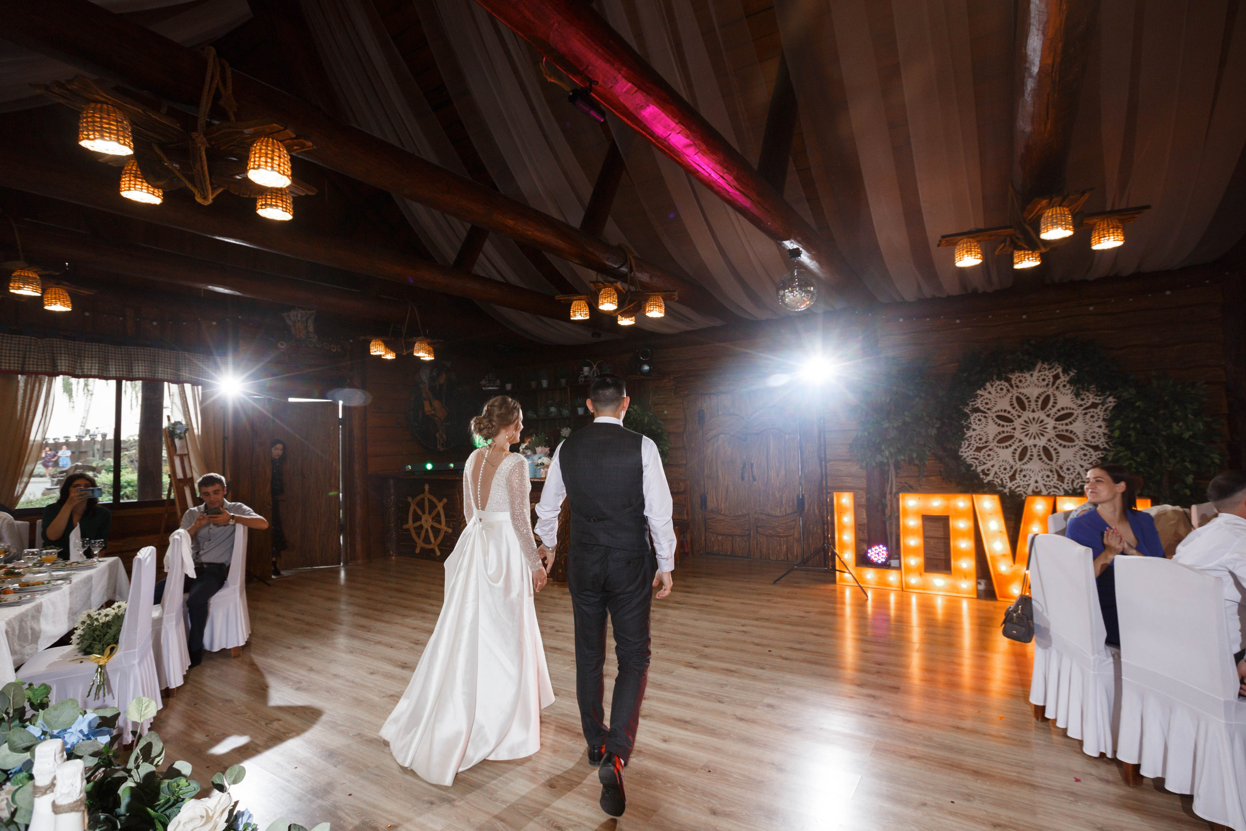 Алексей и Яна Свадьба в Ресторане Терем. Кристина Невская — свадебный фотограф во Владимире