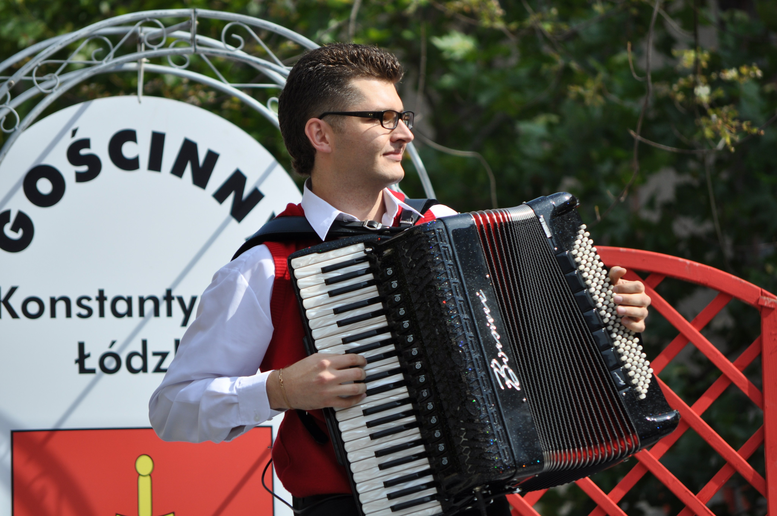 Аккордеонист Мирослав Лелюх