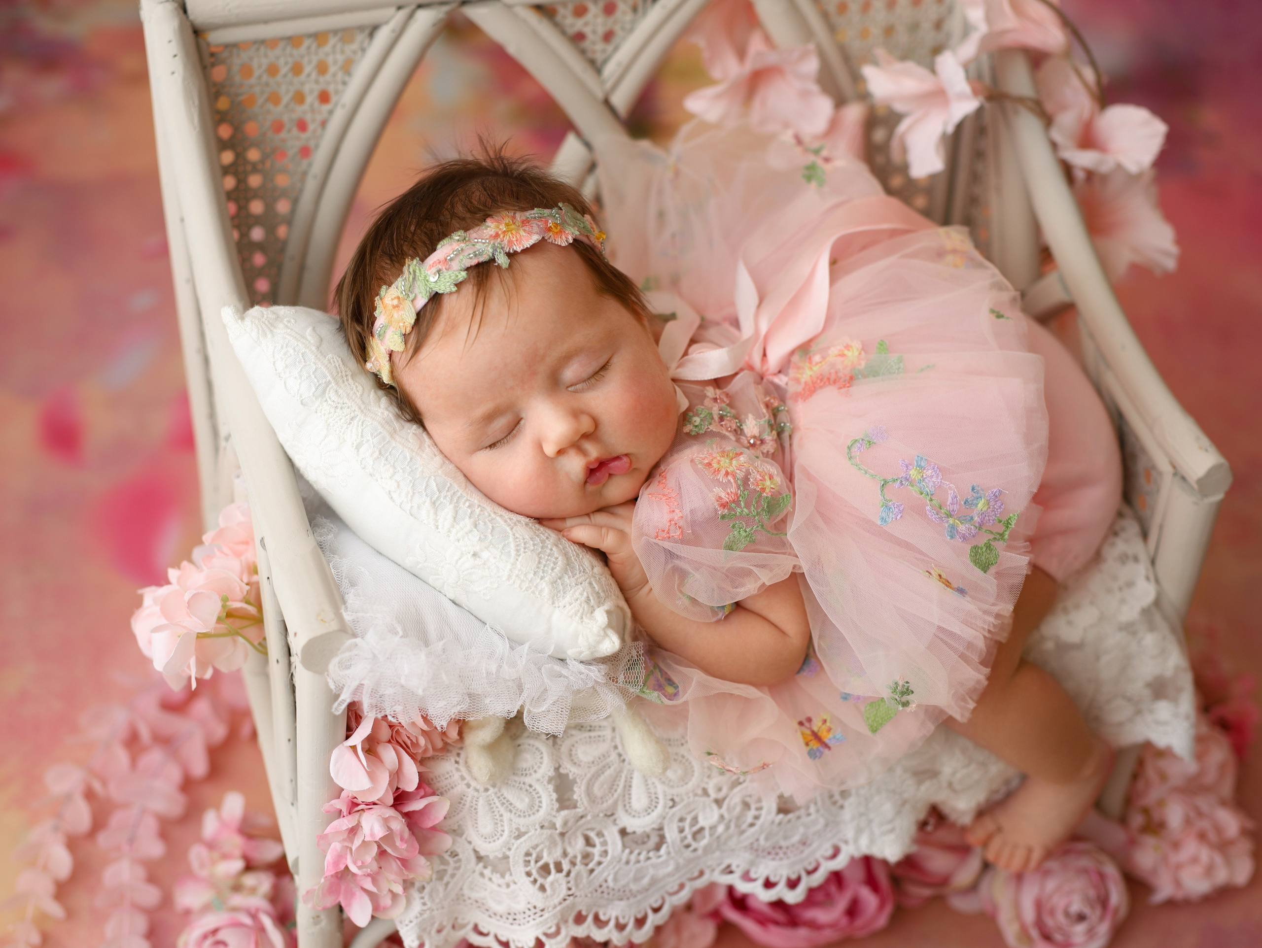 Newborn. Фотограф новорождённых в Казани Нейля Гильмутдинова ньюборн