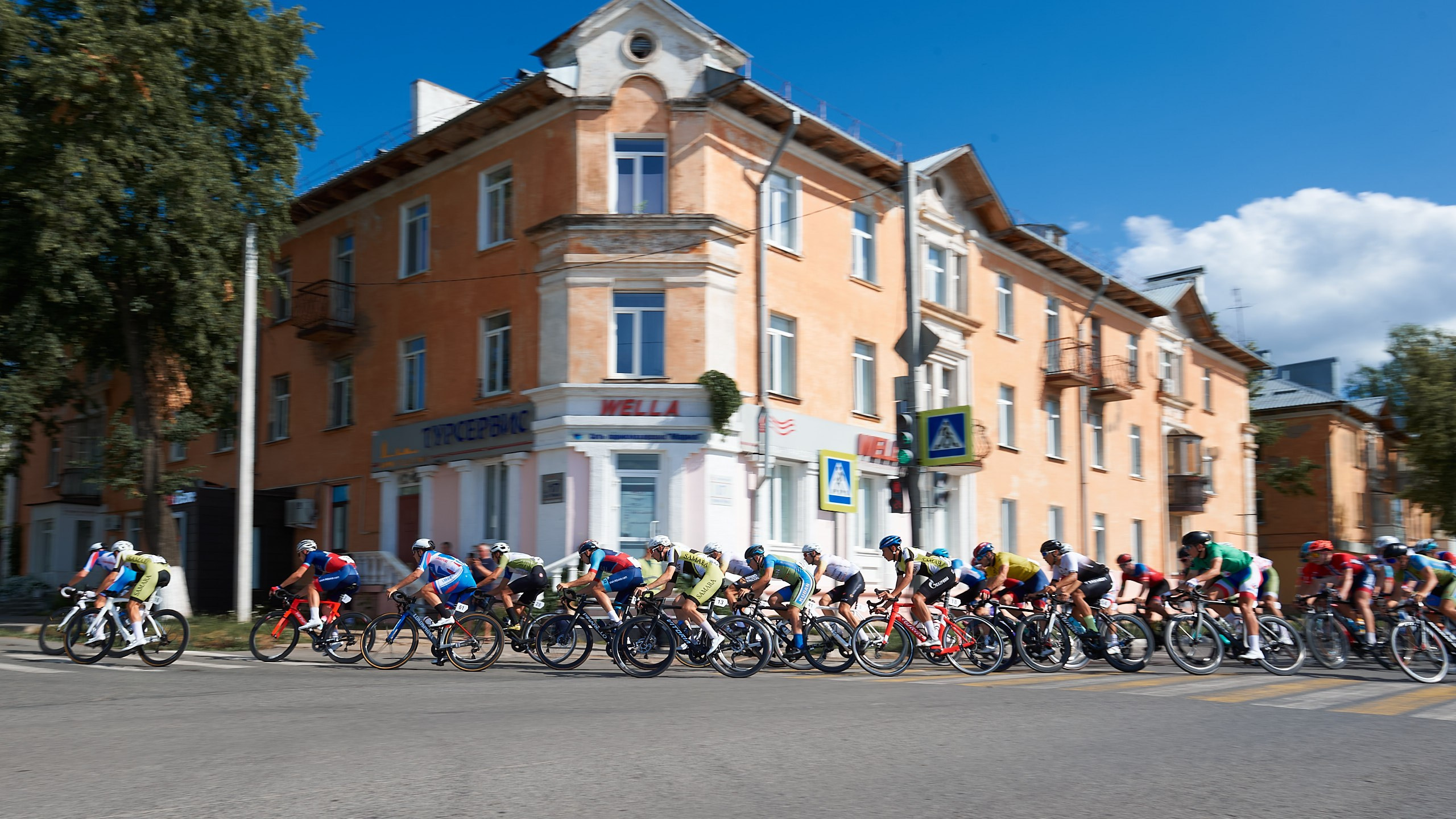Международная многодневная гонка «Тур России». 4 этап. Воткинск 14.07. Спортивный репортажный фотограф в Ижевске Сергей Мерзляков