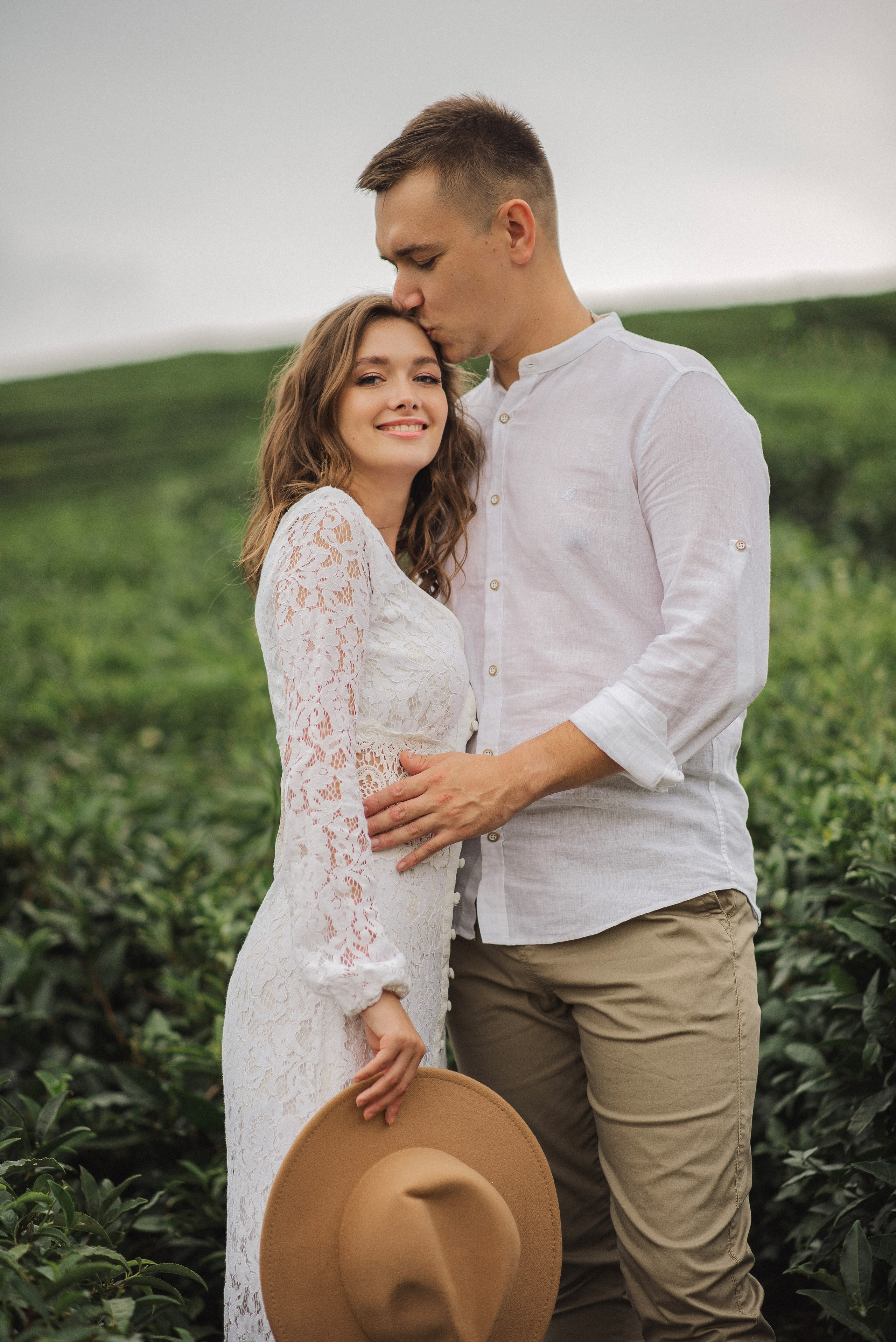 LoveStory на чайных плантациях. Ваш личный фотограф в Пскове Анаис Рамирез