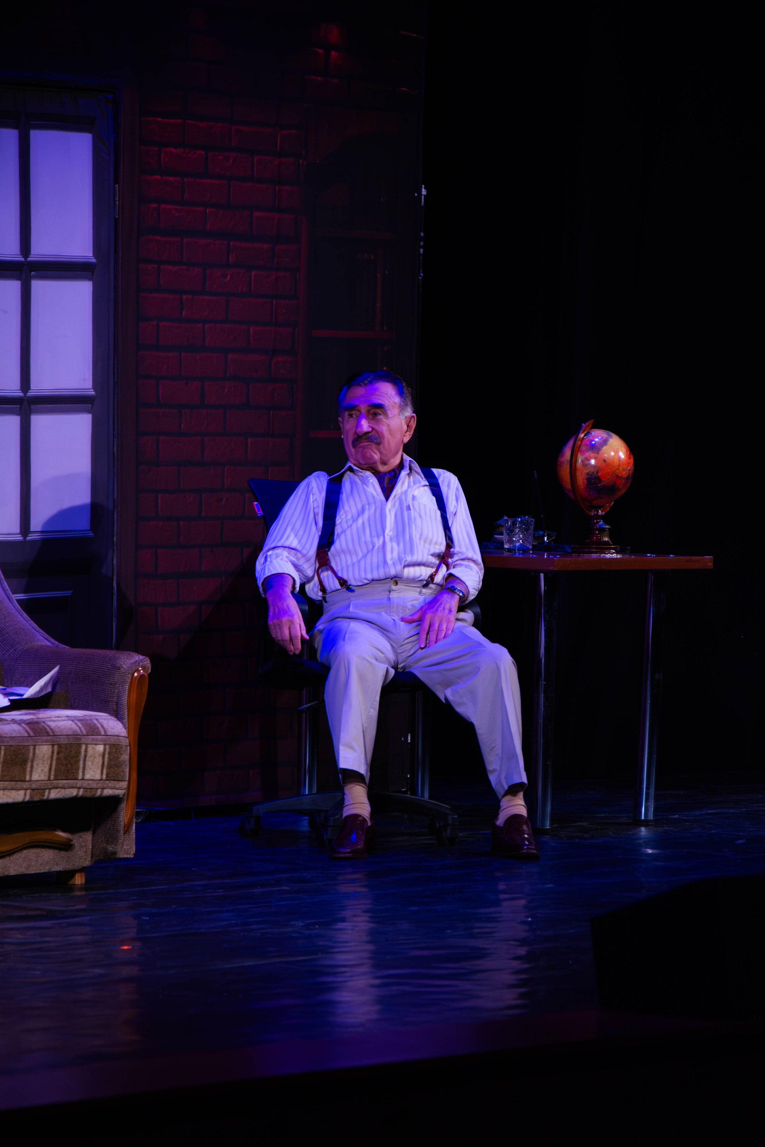 Спектакль «Поздняя любовь». ОБЪЕКТИВно, он хорош | фото- и видеосъёмка в Брянске | Миша Напреенко