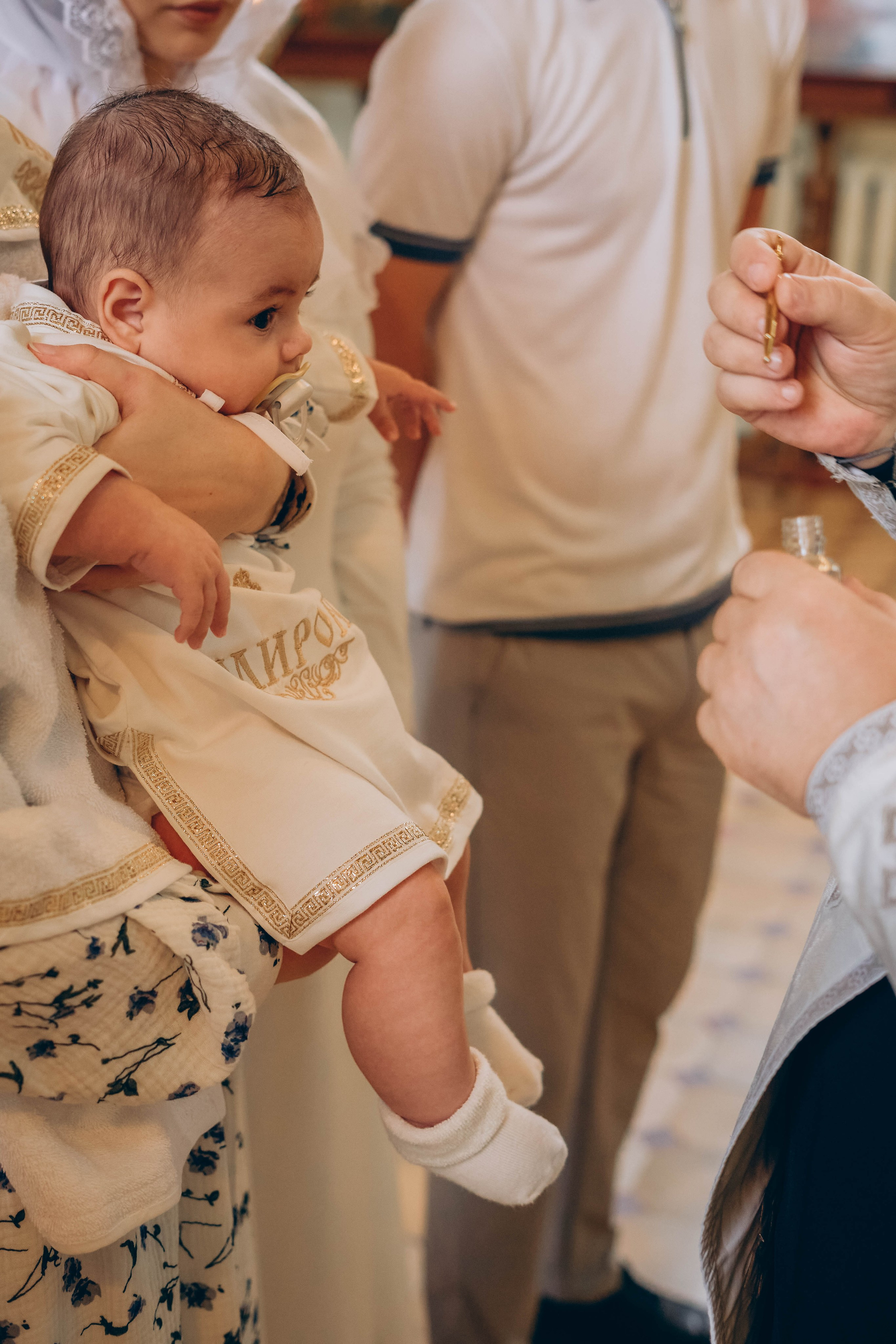 Таинство крещения Мирона