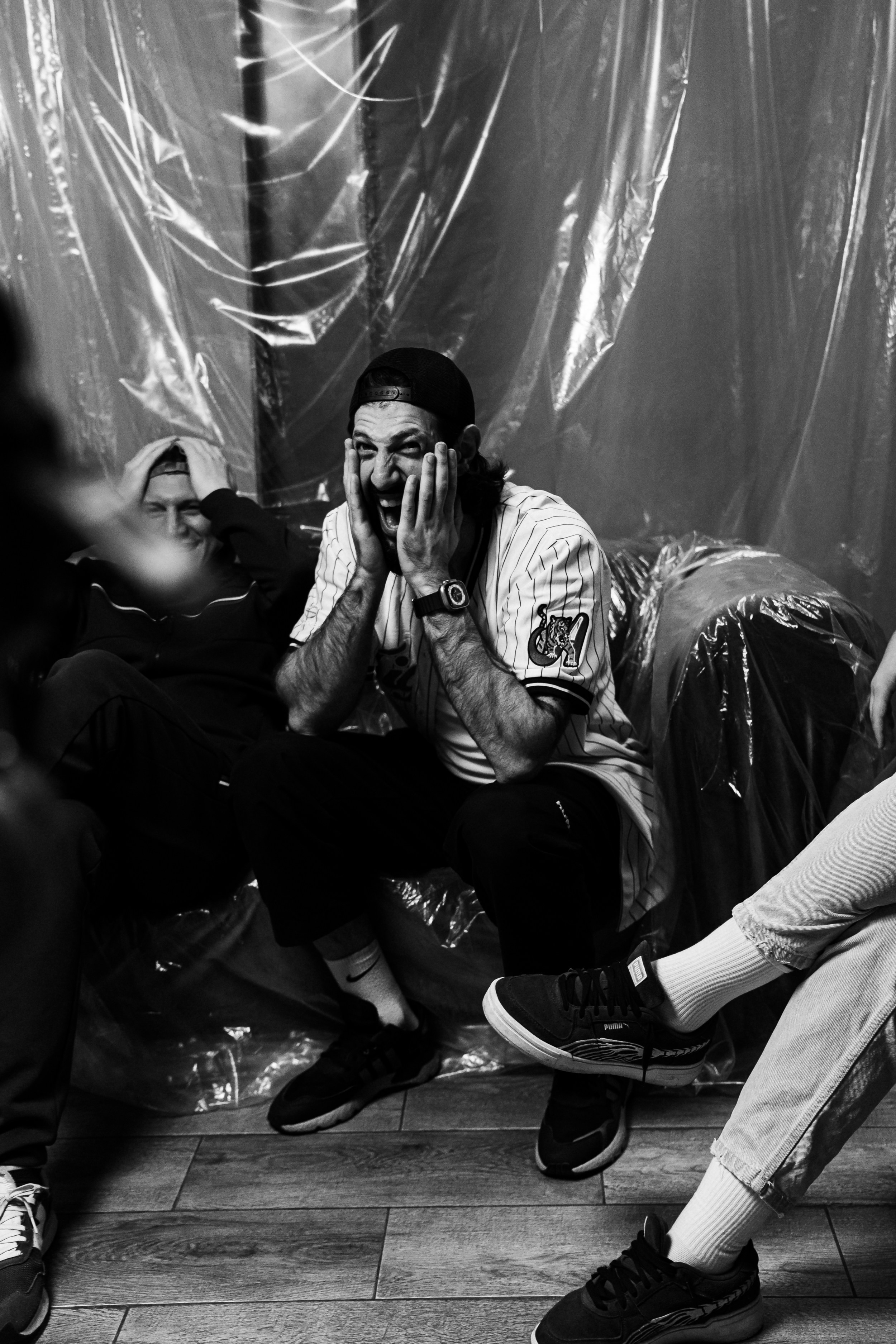 Бэкстейдж шоу Клик Клак «Кажется нащупал». Костя Жуков — фотограф в Москве