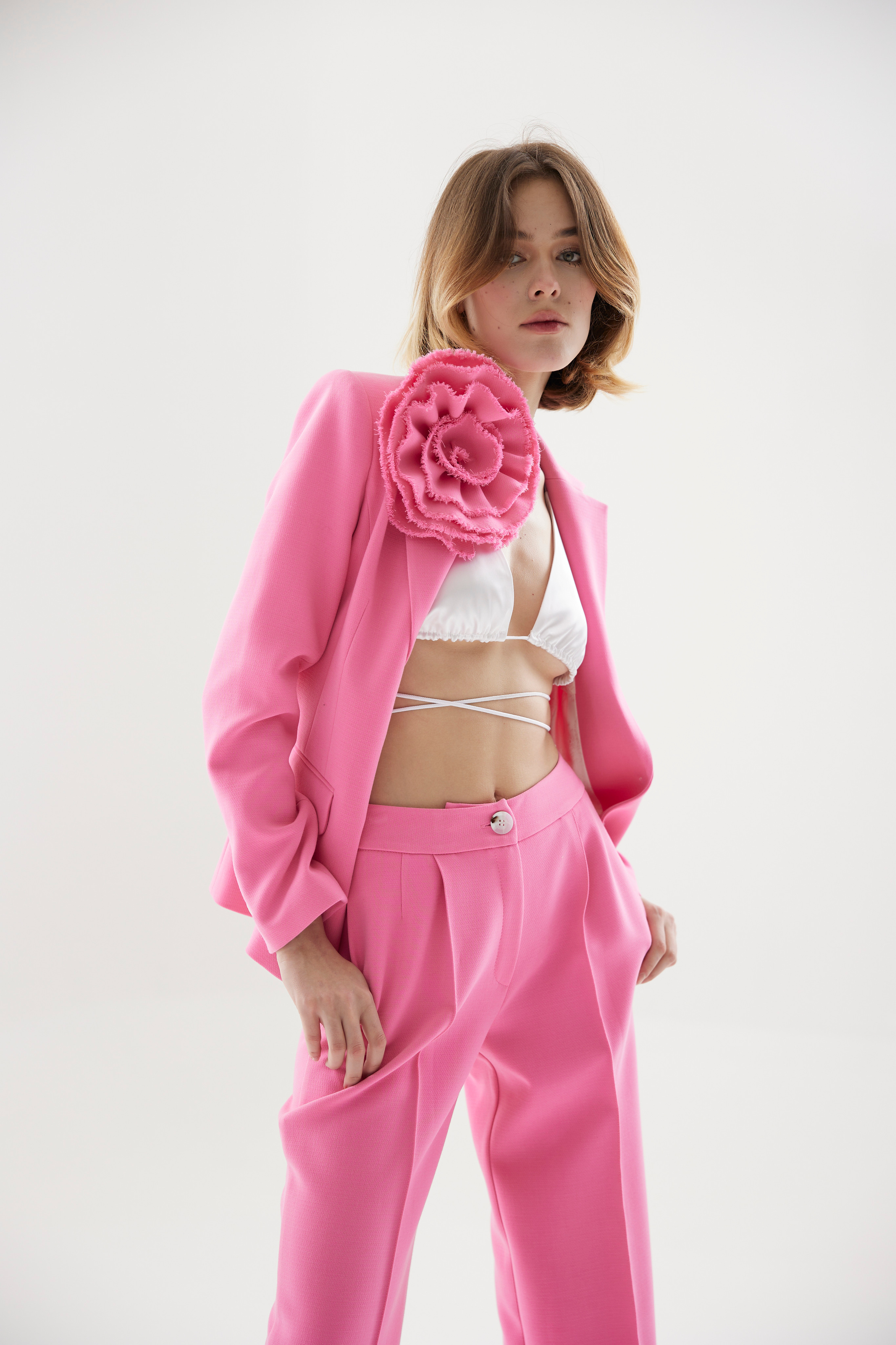 SINERA | SS 2023. Moskovkophoto.com | Качественный контент для вашего бизнеса