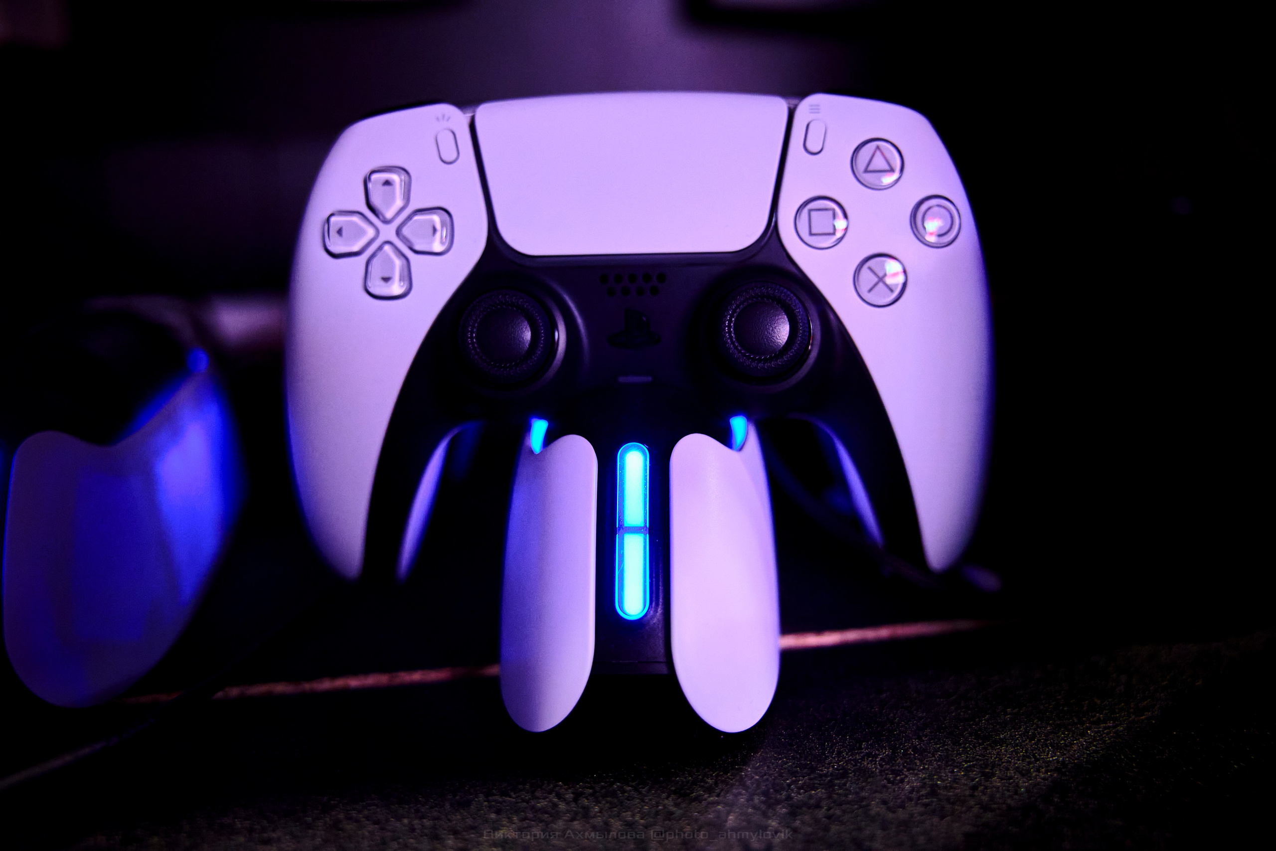 Cyber X. Виктория Ахмылова. Фотограф в Москве