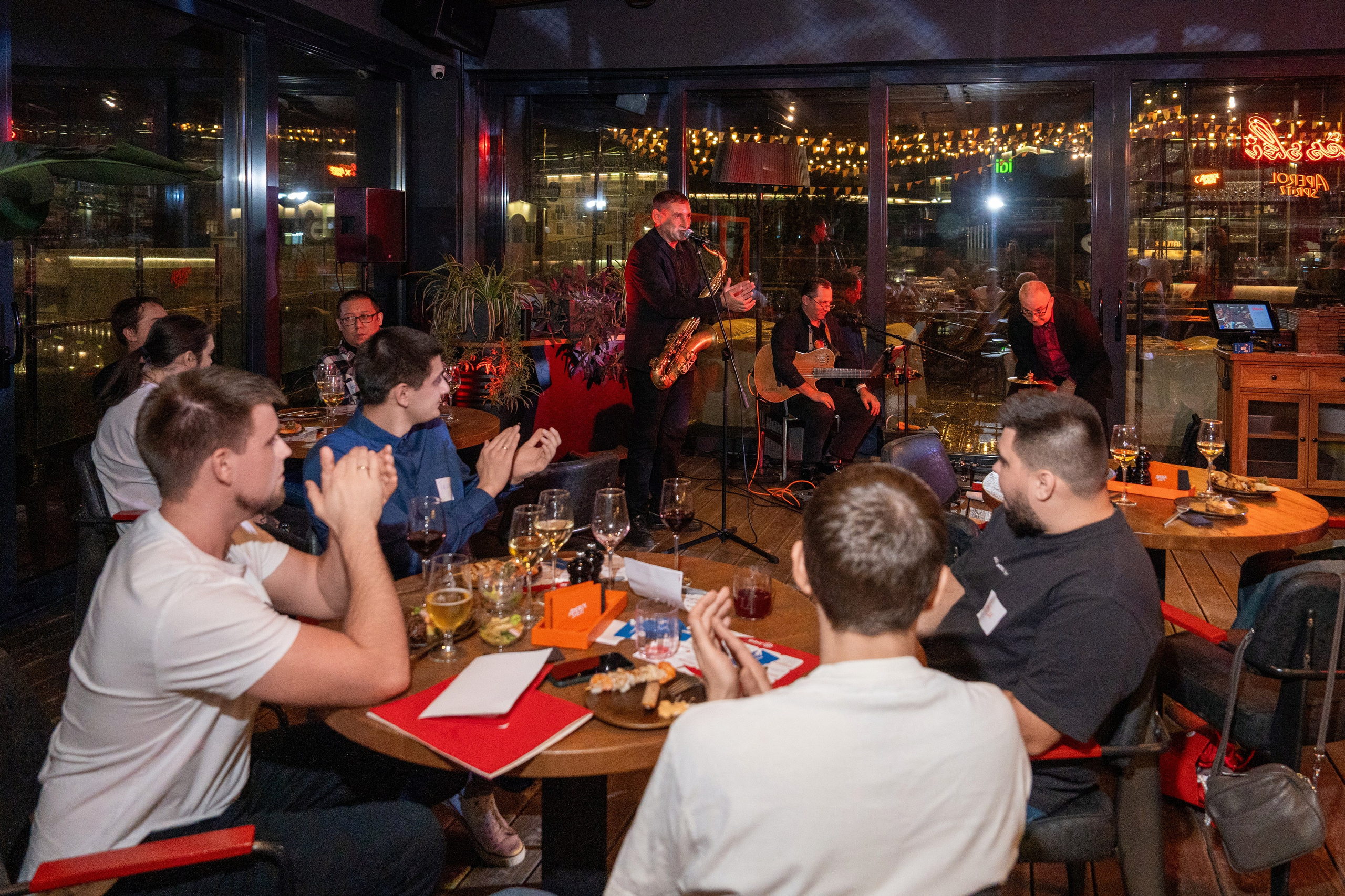 Вечернее мероприятие для компании «Мои инстурменты». Репортажный фотограф в Красной Поляне и Сочи Павлюченко Екатерина