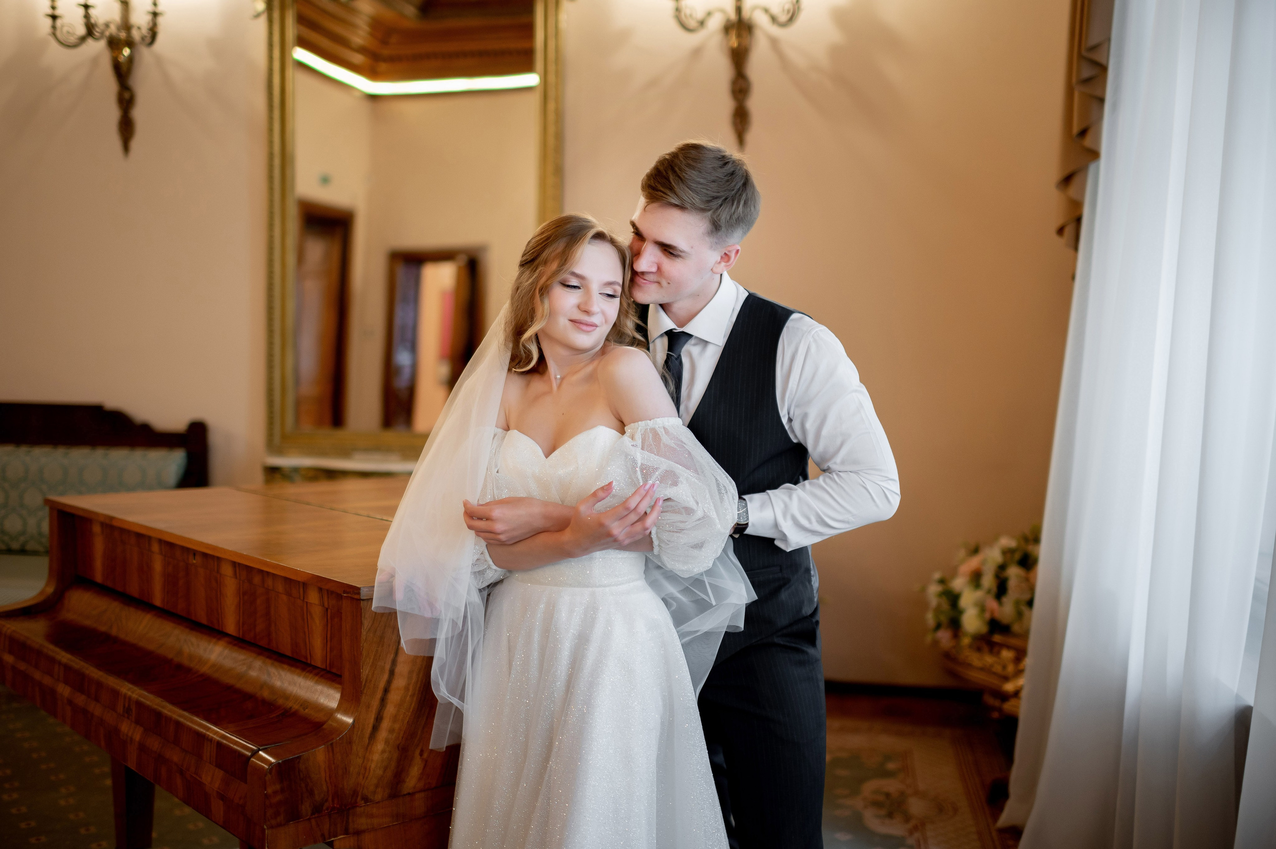 Анастасия и Михаил (Второй Дворец Бракосочетания на Фурштатской улице 52, фотосессия в Таврическом парке). Портретный, семейный и свадебный фотограф в Санкт-Петербурге и в Пушкине Ширяев Денис