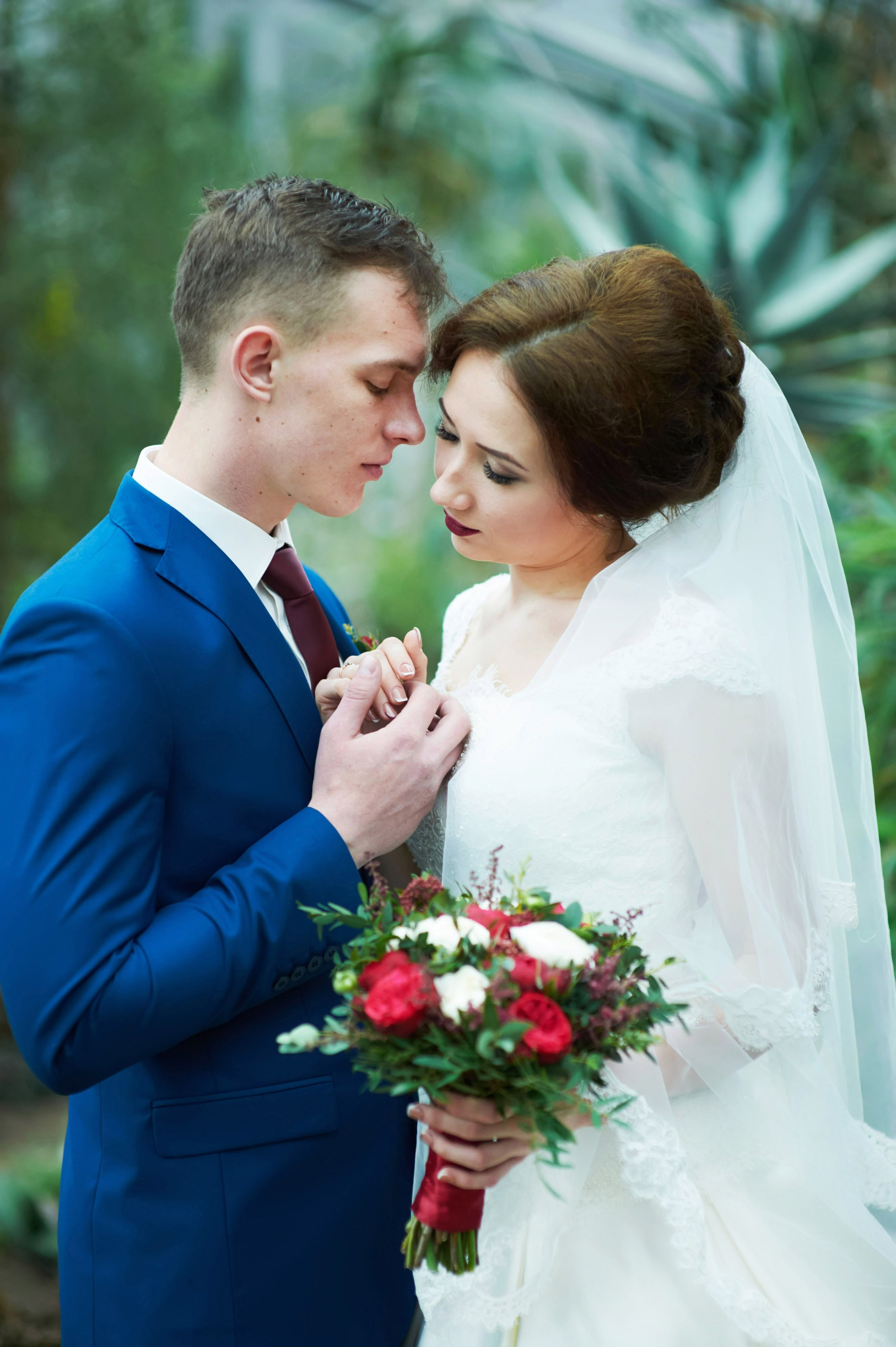 Индира и Дмитрий (свадебная фотосессия в Ботаническом саду и в фотостудии). Портретный, семейный и свадебный фотограф в Санкт-Петербурге и в Пушкине Ширяев Денис