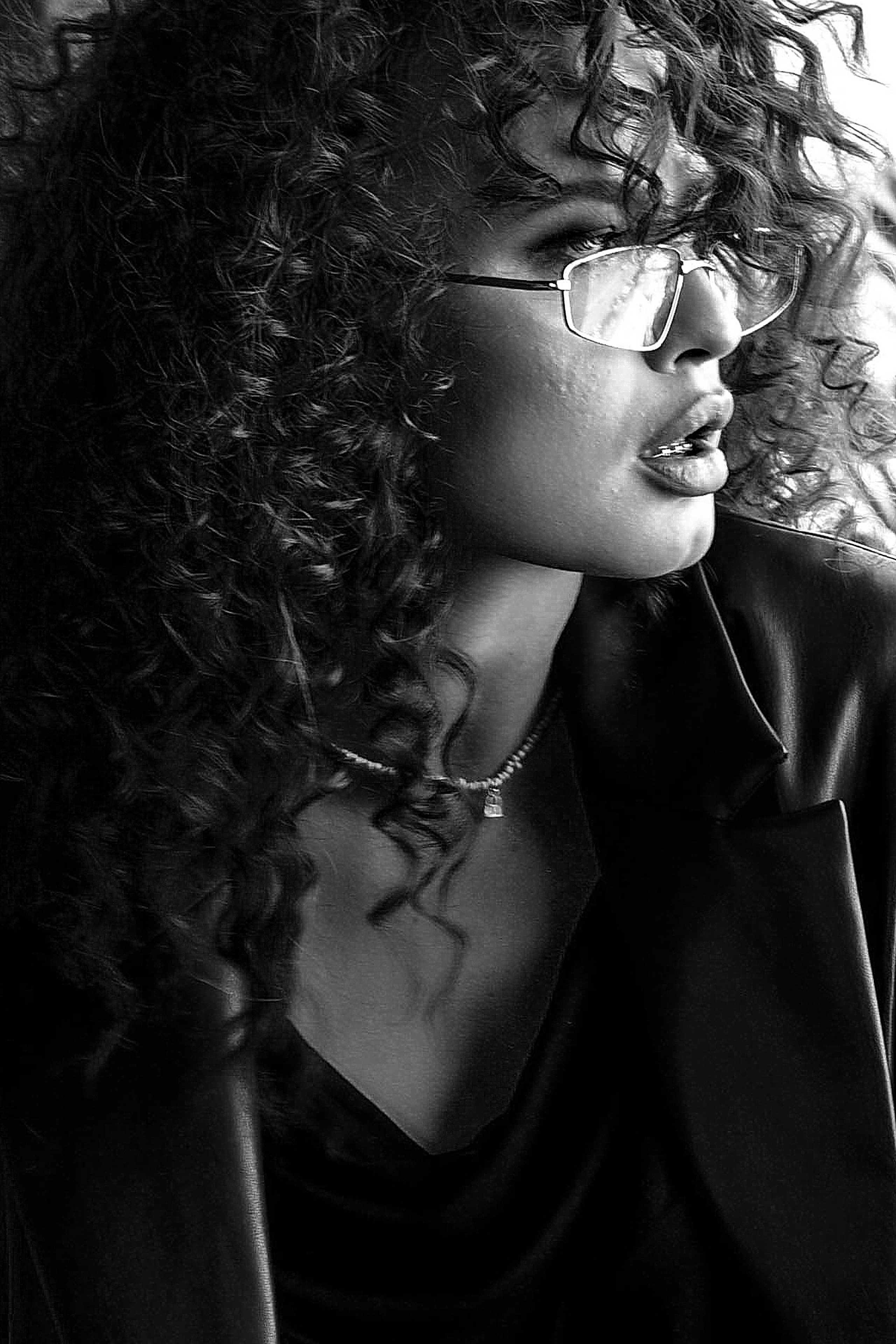 Индивидуальная фотосессия. Свадебный, семейный, детский, контент фотограф в Омске Максим Ильин