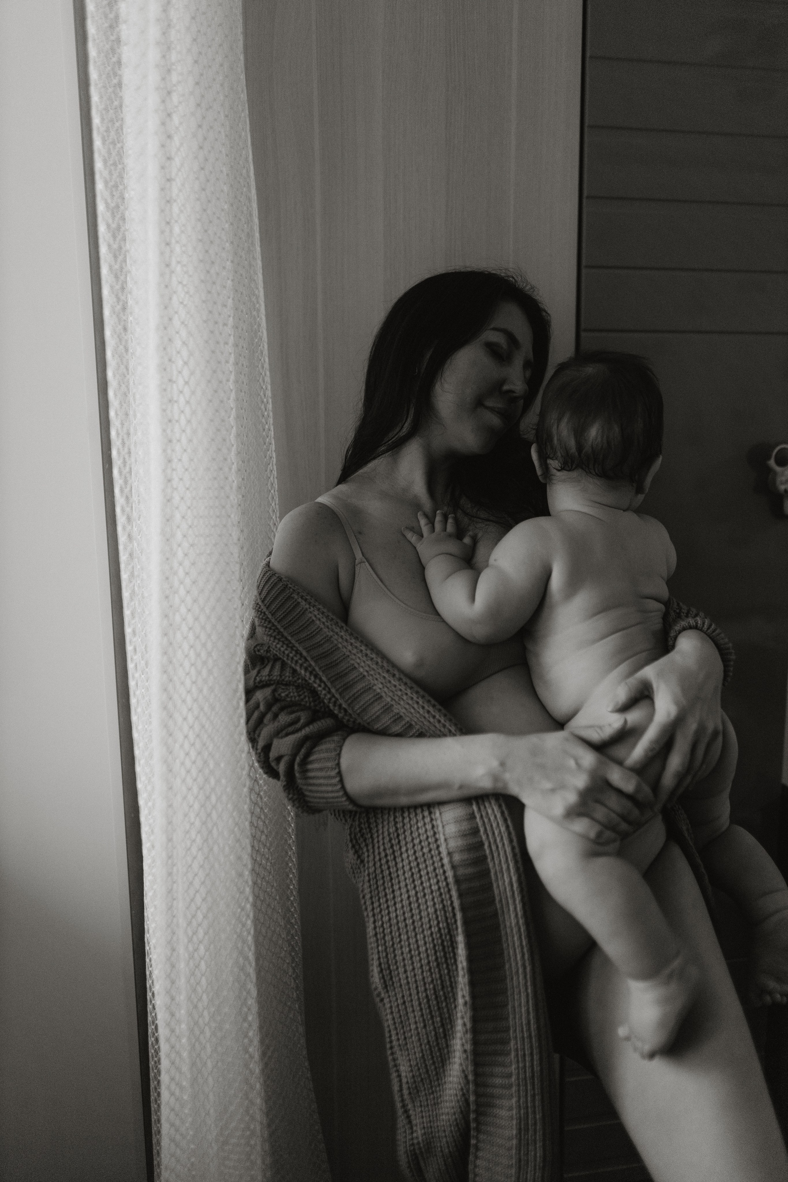 Будни мамы. Фотограф Новый Уренгой I Ньюборн I Фотограф материнства I ЯНАО