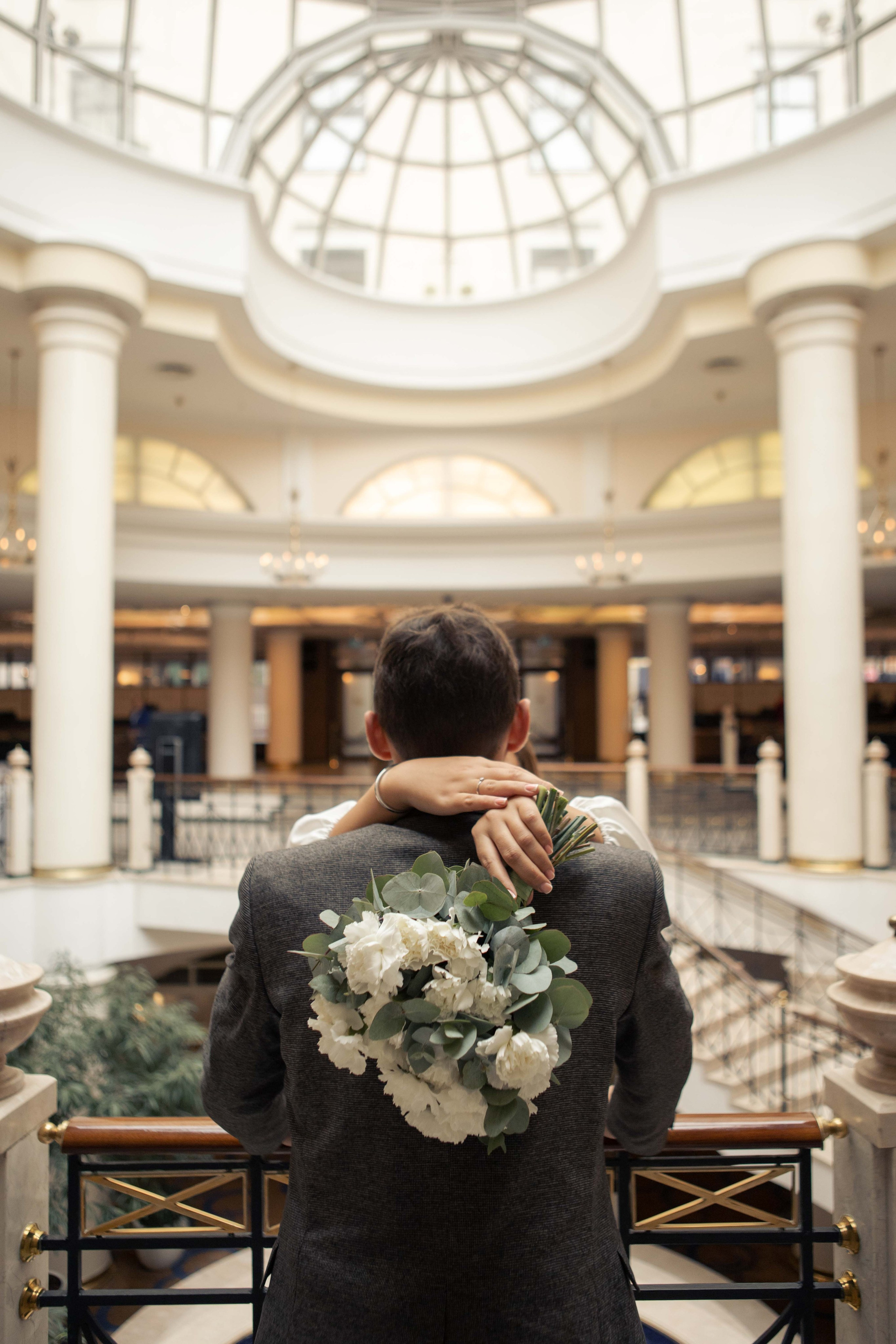 Свадебная фотосессия в Москве в отеле. Фотограф Валерия Горбунова Подольск Бутово Видное Щербинка