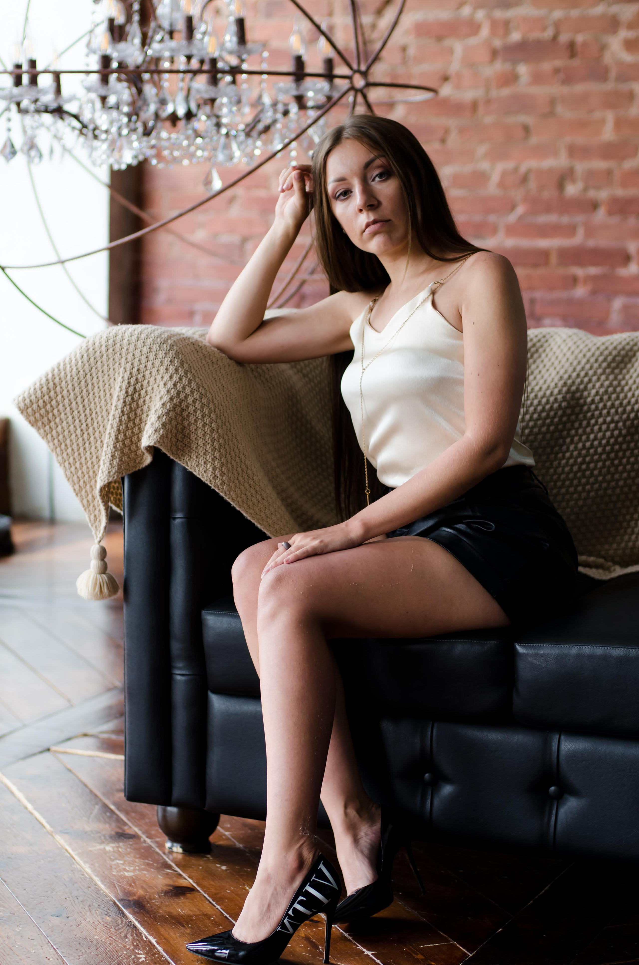 Студийная фотосессия Оксаны для рабочего профиля. Свадебный и семейный фотограф в Хабаровске Оксана Новикова