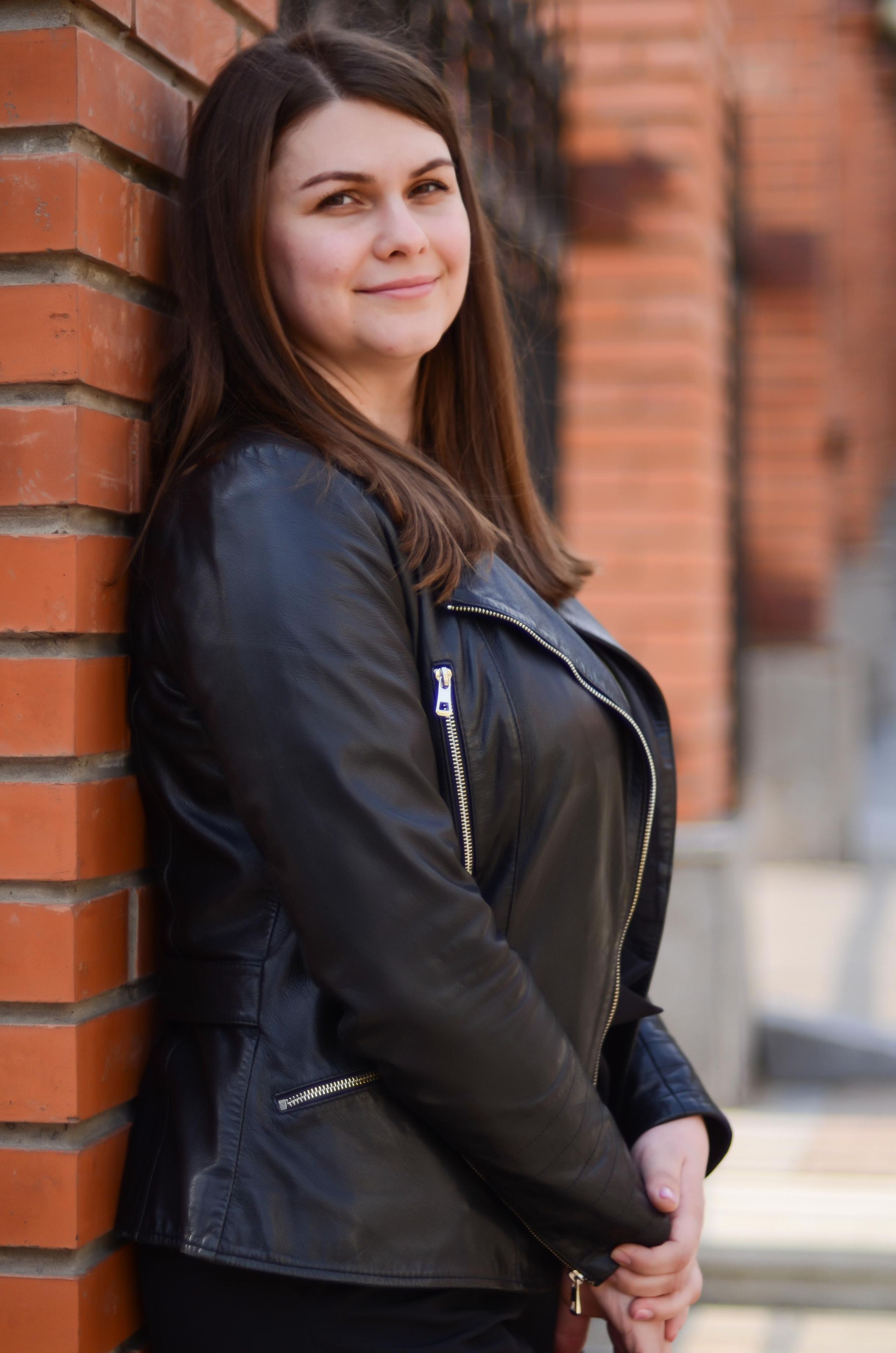 Уличная Фотосессия для Валерии. Свадебный и семейный фотограф в Хабаровске Оксана Новикова