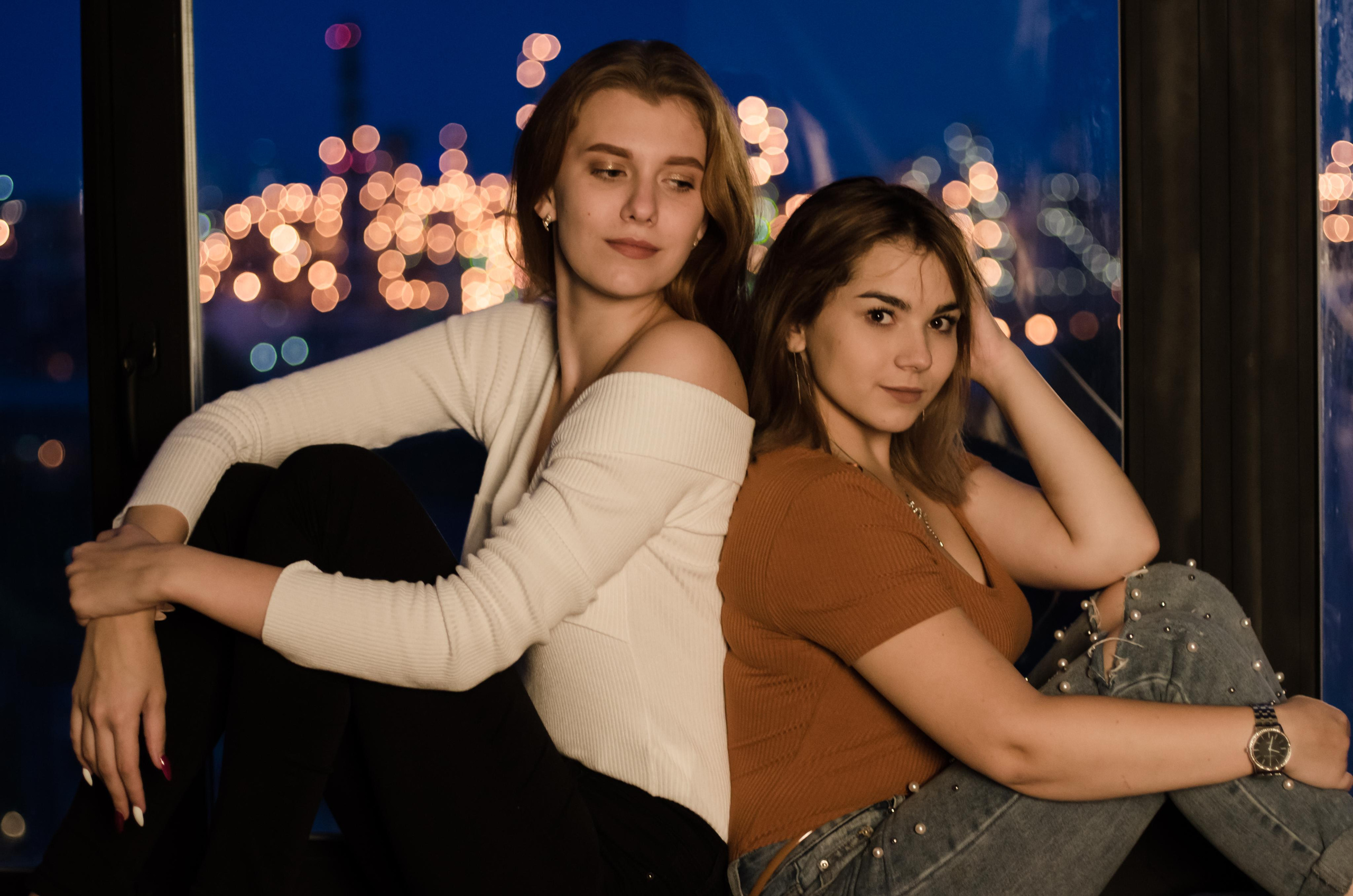 Студийная фотосессия для Ани и Алисы. Свадебный и семейный фотограф в Хабаровске Оксана Новикова