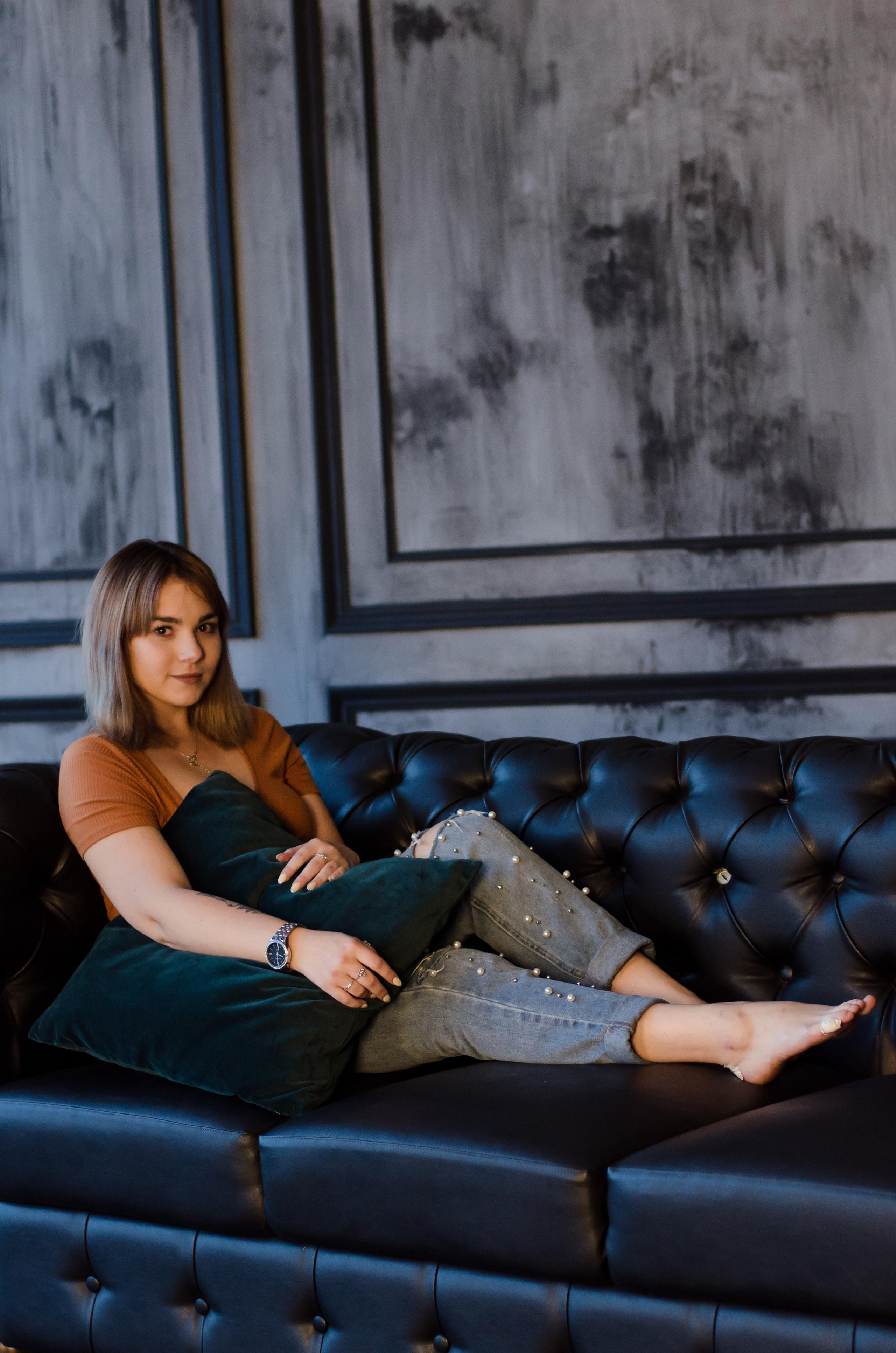 Студийная фотосессия для Ани и Алисы. Свадебный и семейный фотограф в Хабаровске Оксана Новикова