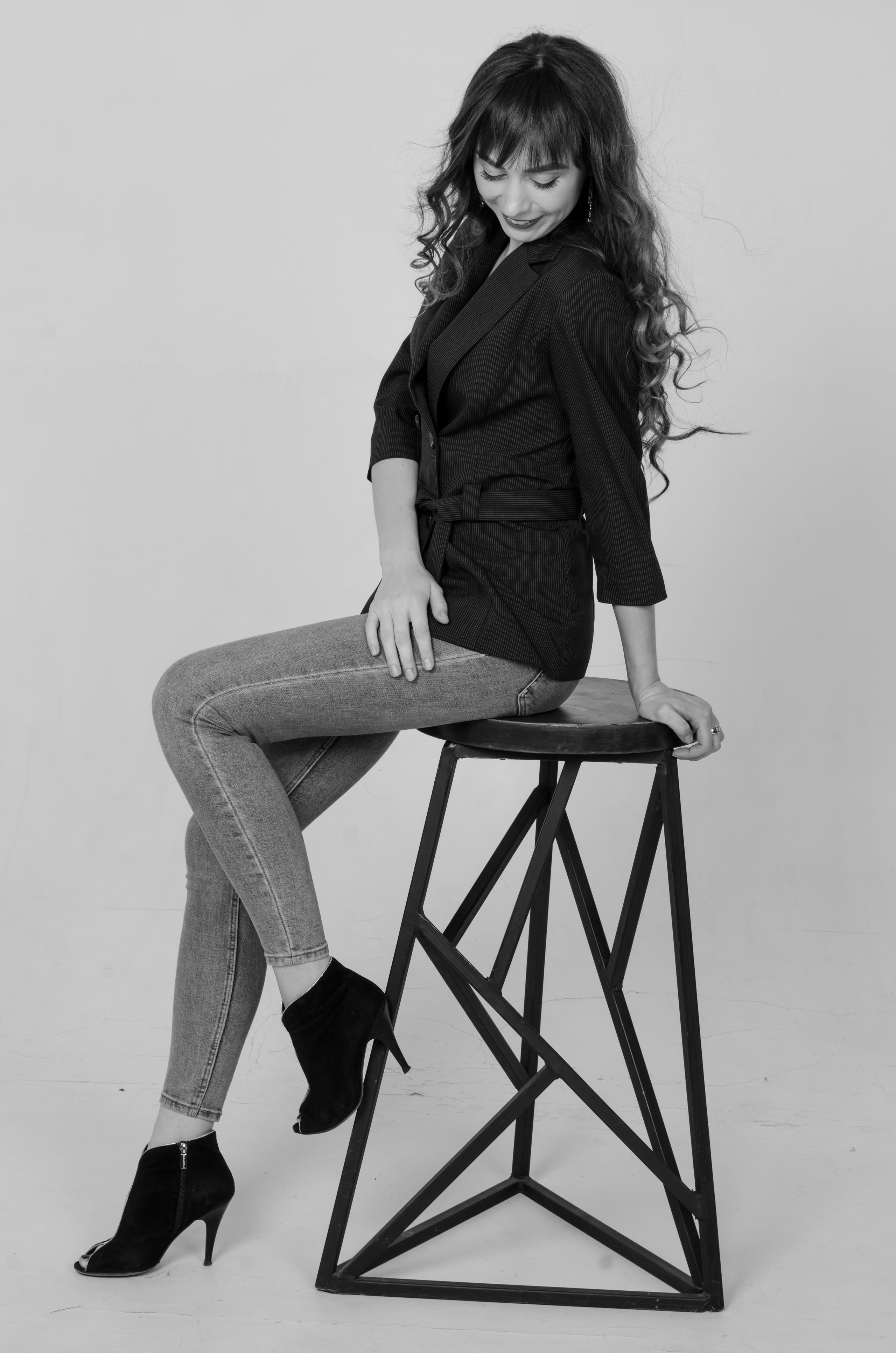 Студийная фотосессия Ксении в стиле ч/б. Свадебный и семейный фотограф в Хабаровске Оксана Новикова