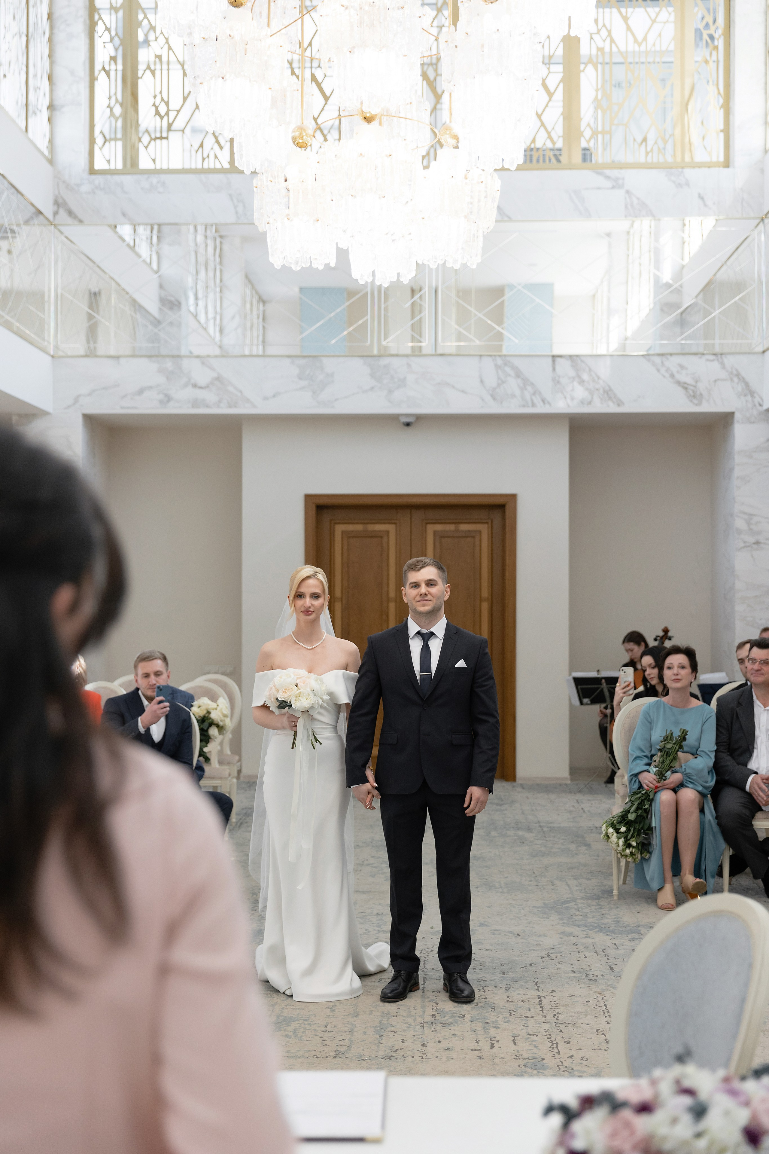 Свадебная фотосессия в Soluxe Hotel и роспись в Савеловском ЗАГСе. Свадебный фотограф в Москве Полина Лелетко