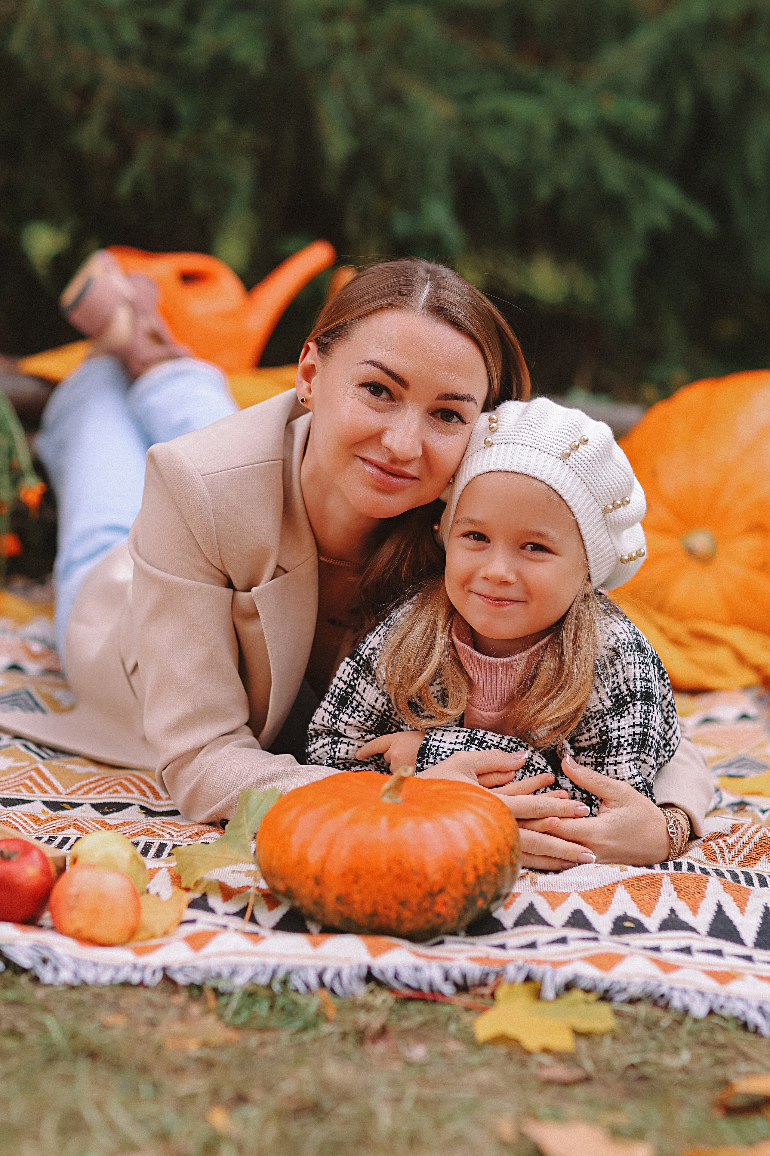 Тыквы. Семейный фотограф Тюмень, фотограф на роды Салмина Мария