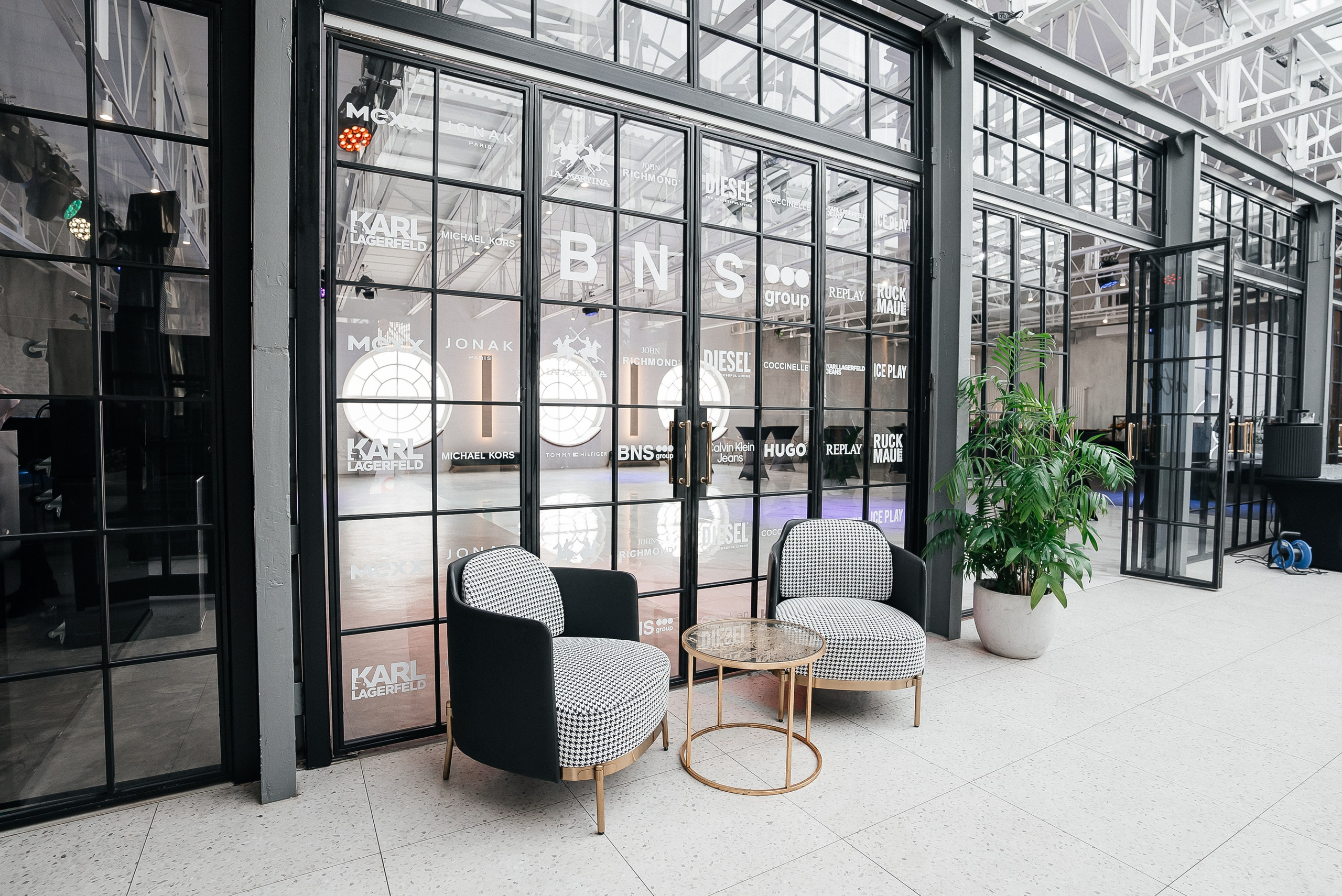 BNS. Павел Краснов — Свадебный и репортажный фотограф в Москве