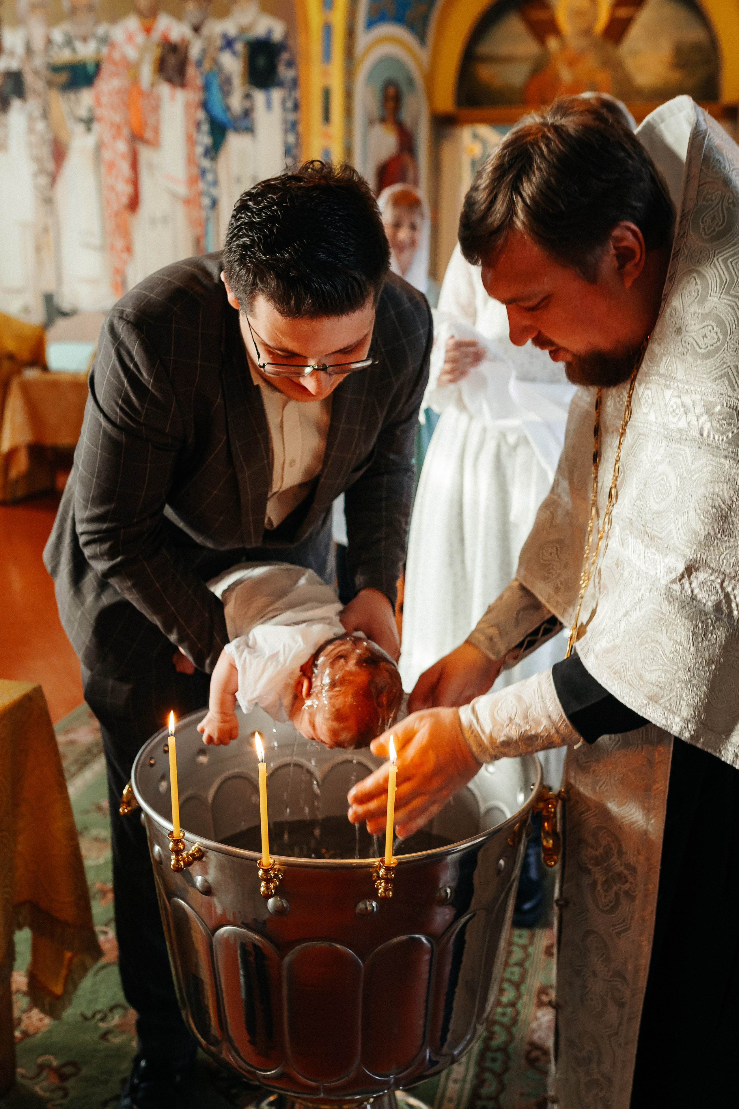 Фотосъемка крещения. Фотограф Ким Наталья в Красноярске