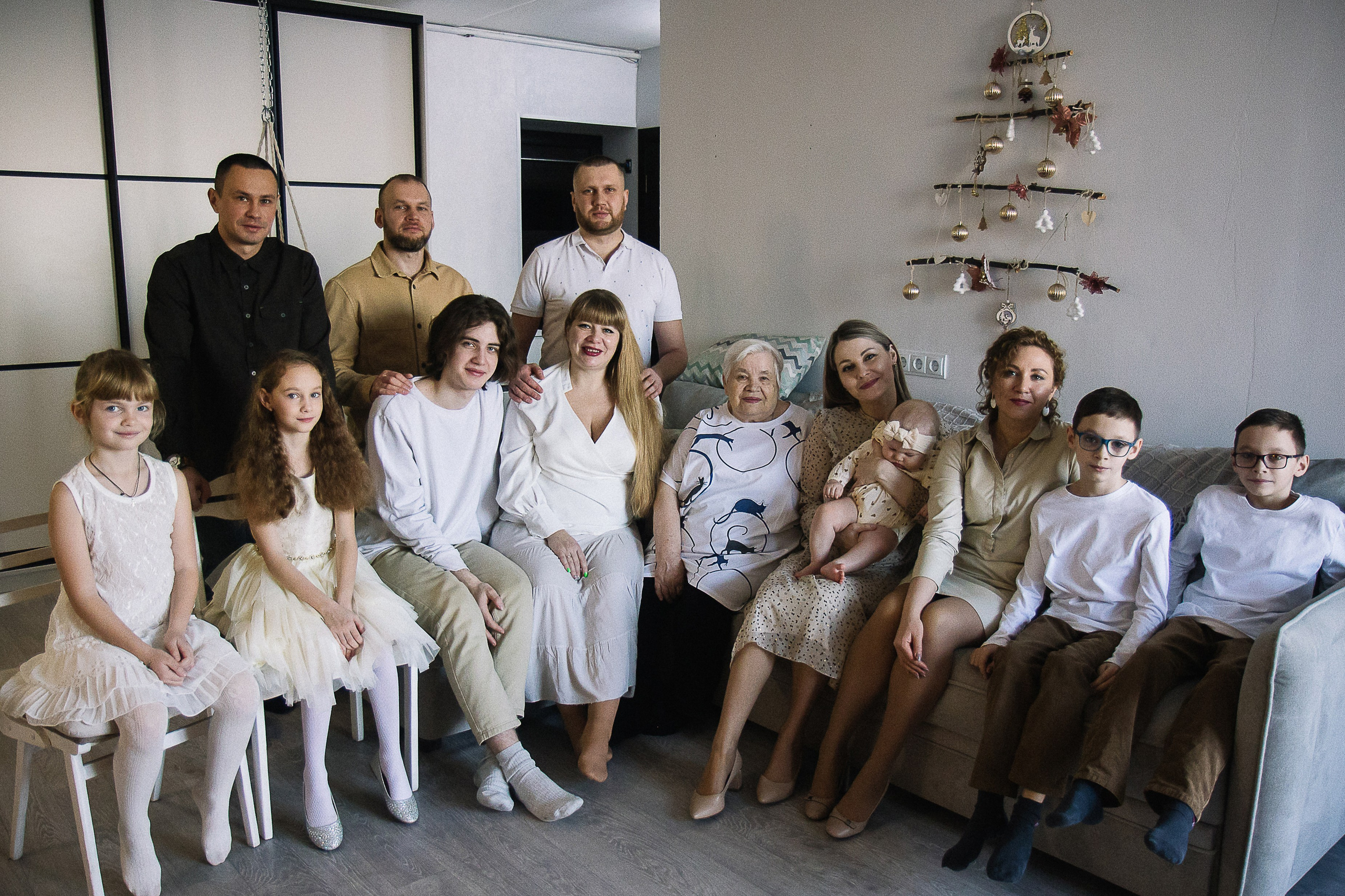 Семейная фотосерия: Красота в традициях и наследии. Семейный фотограф в Томске Максимова Екатерина