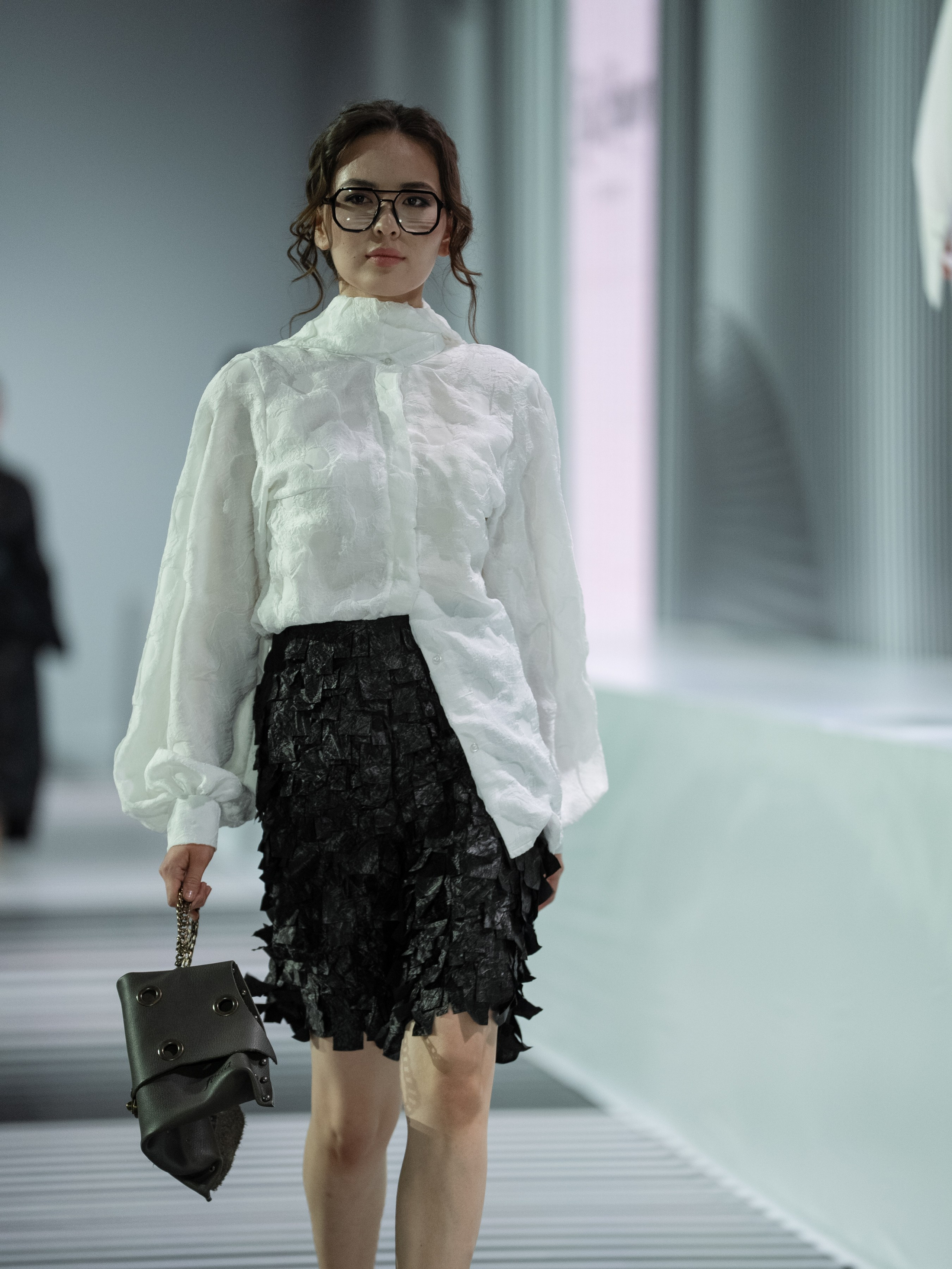 Designer LEILA KHANUM. Сайт Алматинского НЮ АРТ, будуар и фэшн фотографа Дениса Карпенко