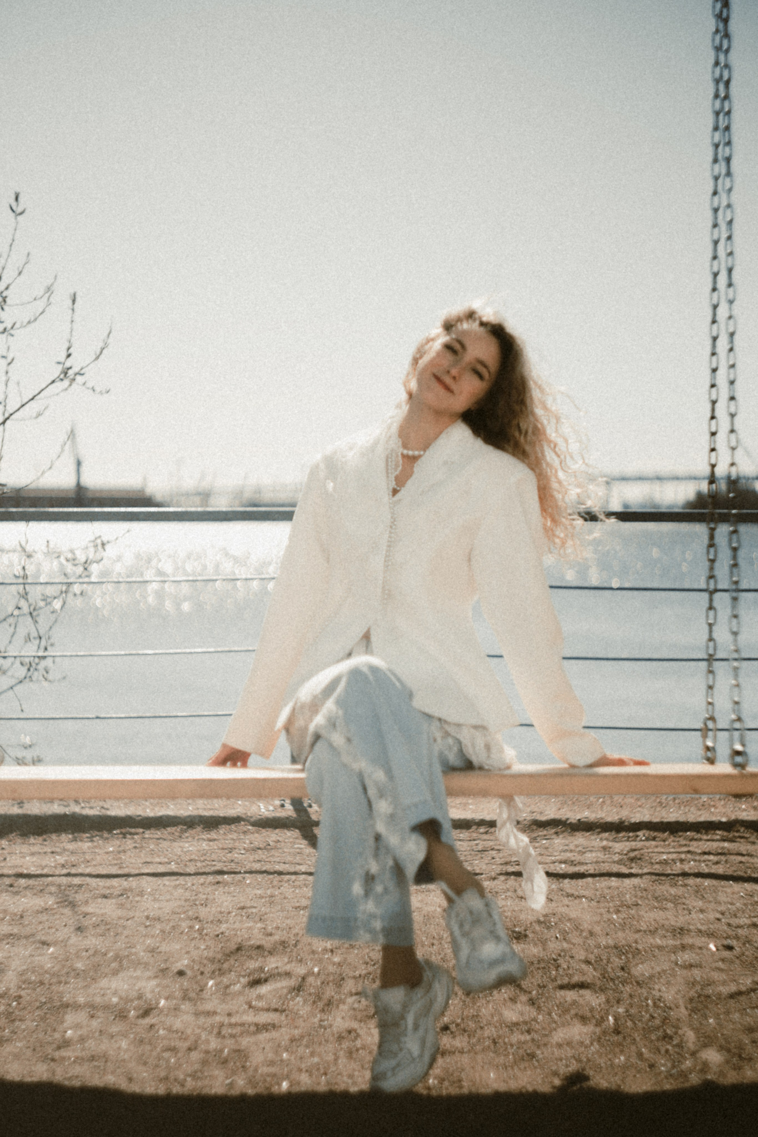Набережная. Ph___tina