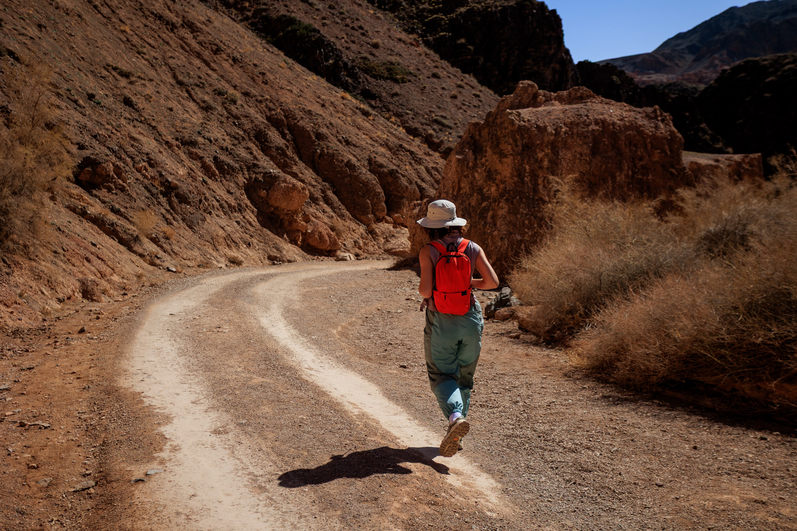 Незабываемое 4 апреля. Экскурсии и туры по Алматы