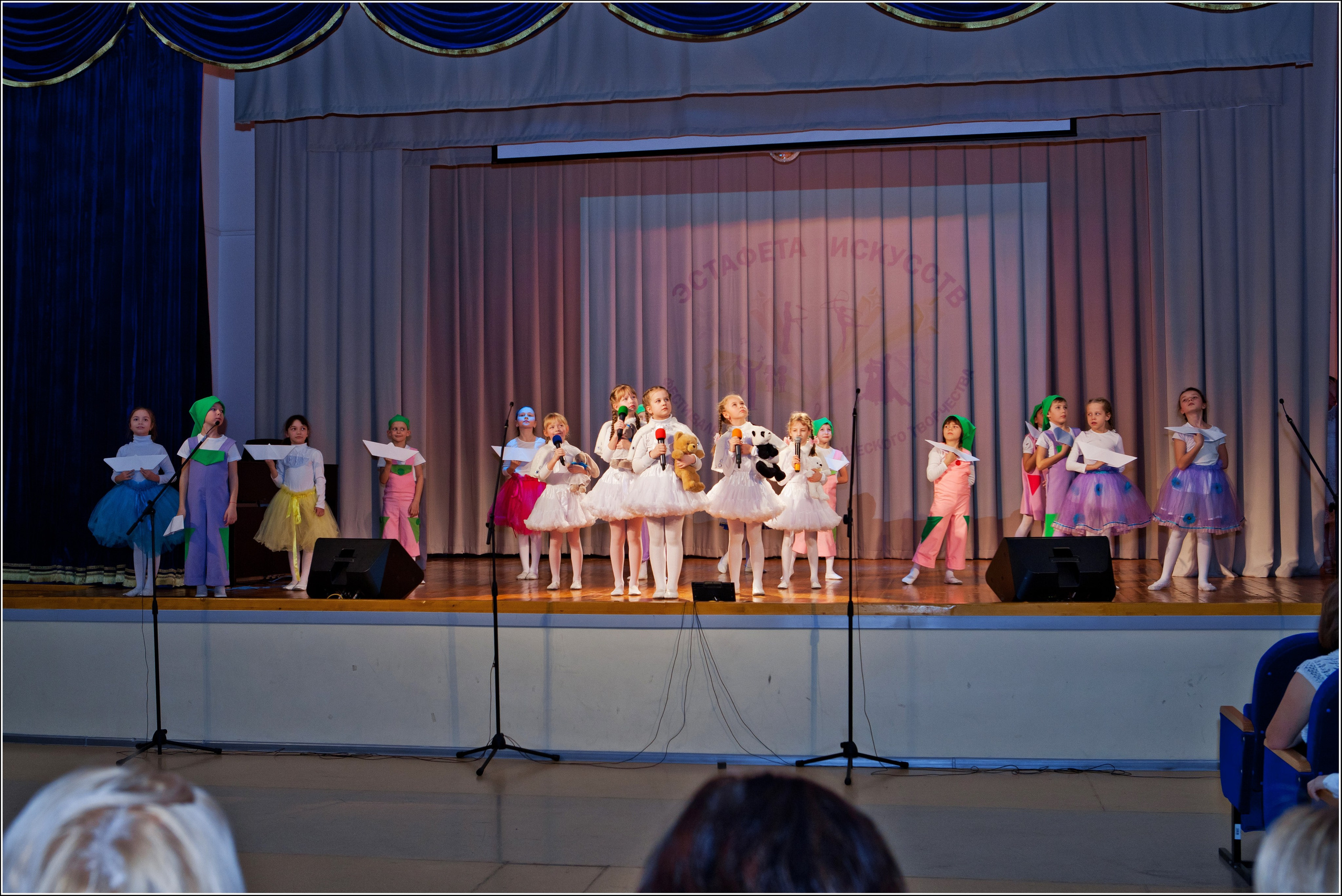 Эстрадный ансамблю Дежавю Эстафета Искусств. Фото и видео Москва, Московский. Свадебный фотограф, видеограф, фотосессии, видеосъемка