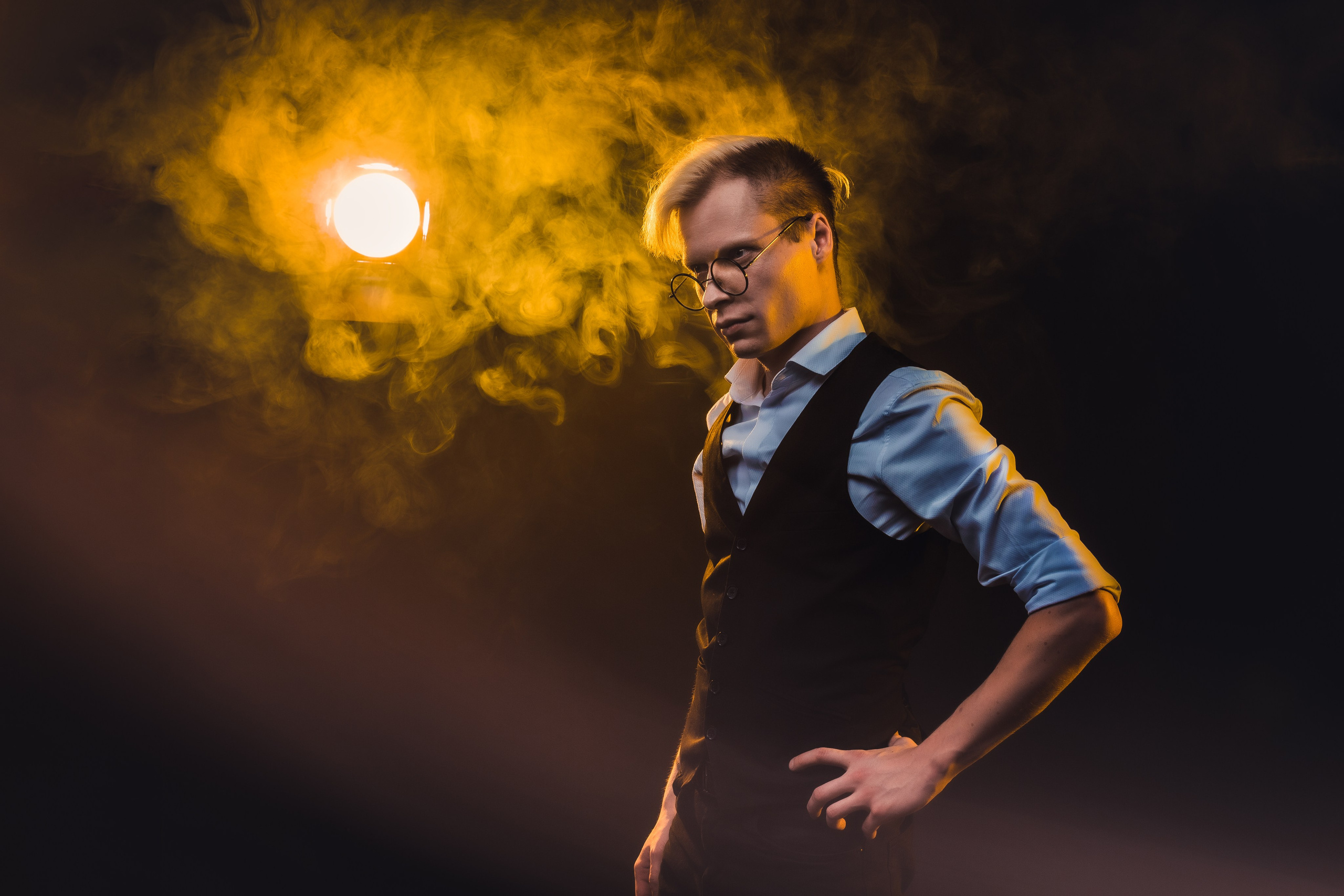 2023. Социофобушек, фотографирует социофобушков. Фотограф в Санкт-Петербурге