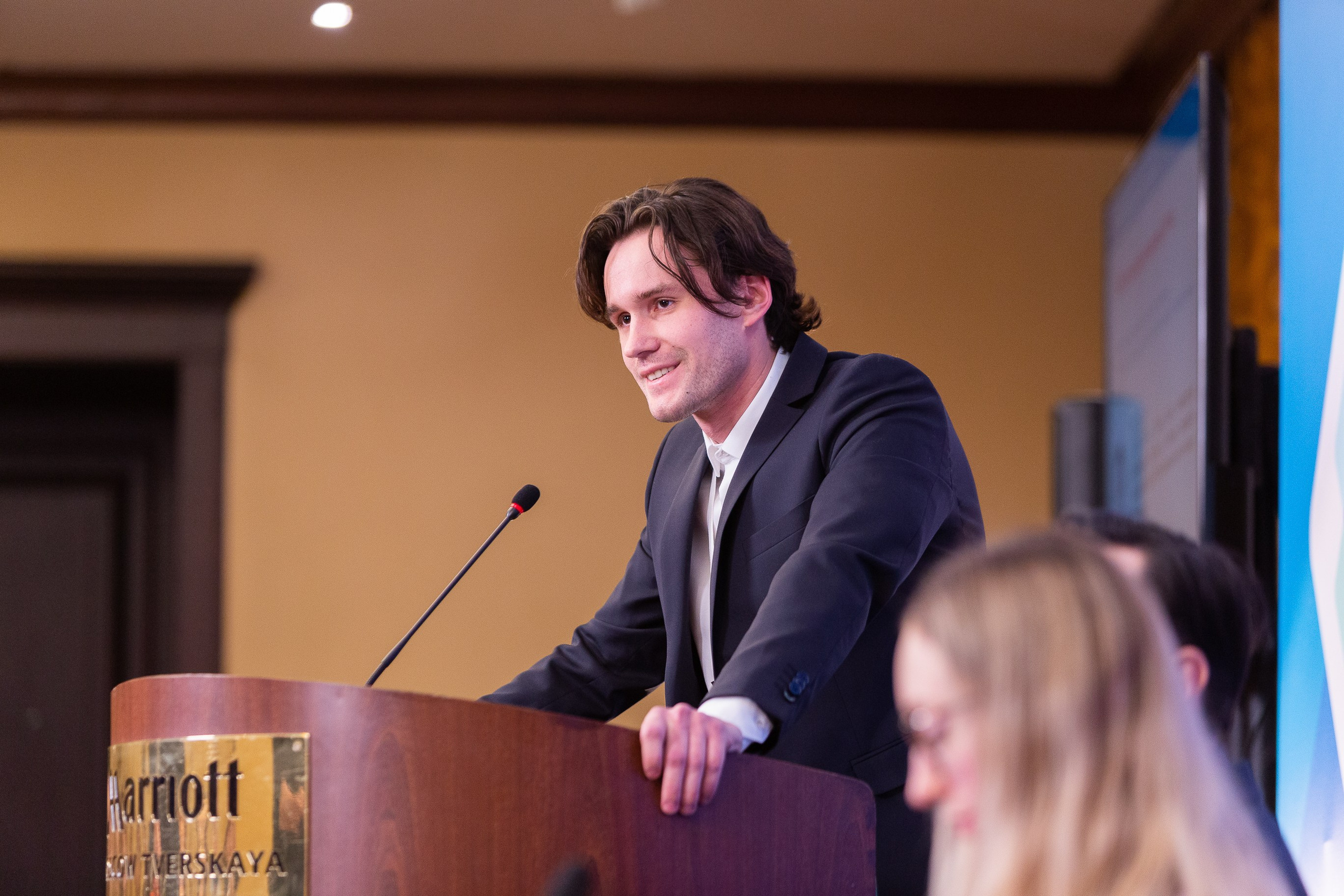 Деловые репортажи. VICTOR SAPOZHNIKOV