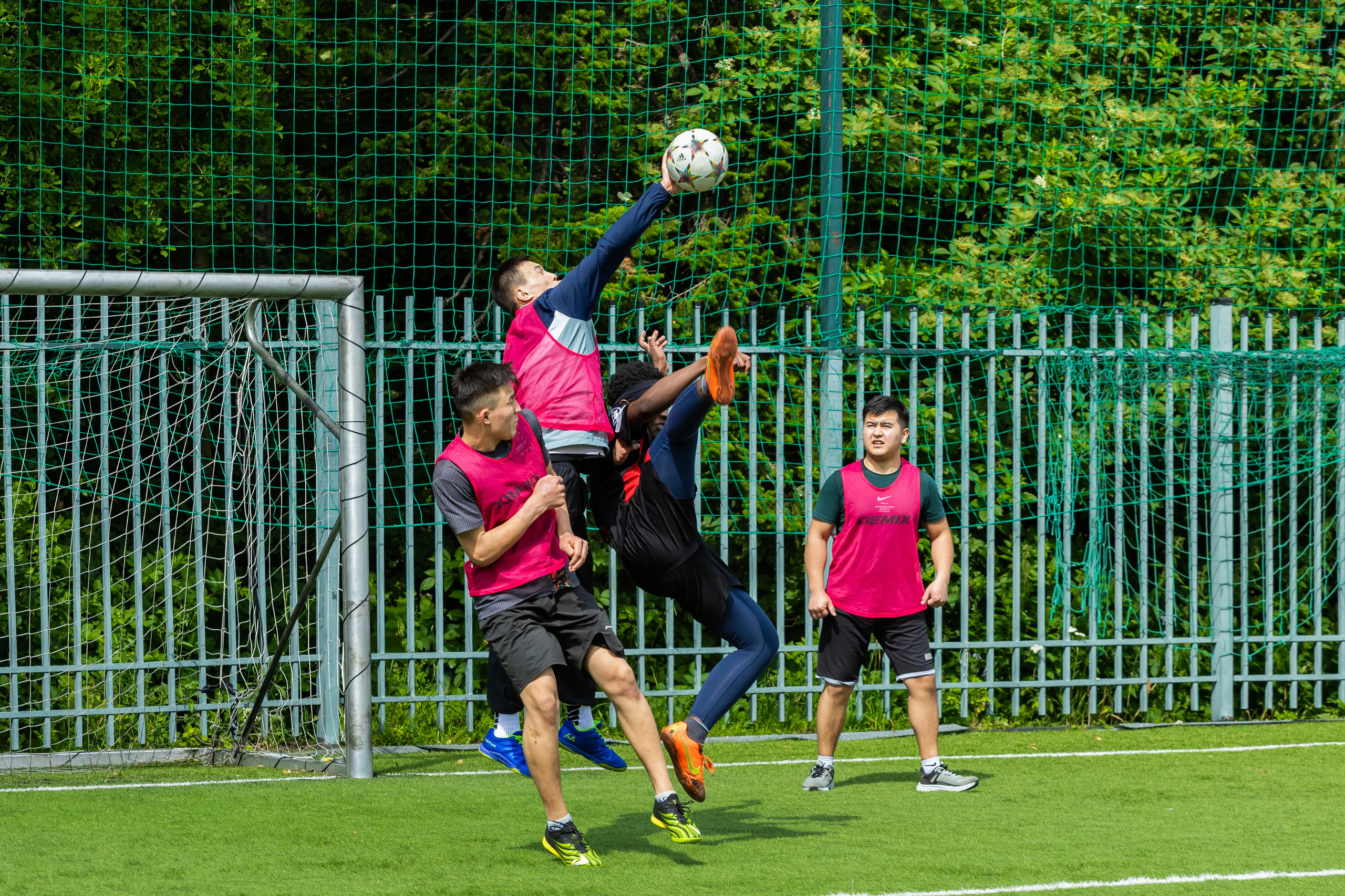 Футбол. Photomantis