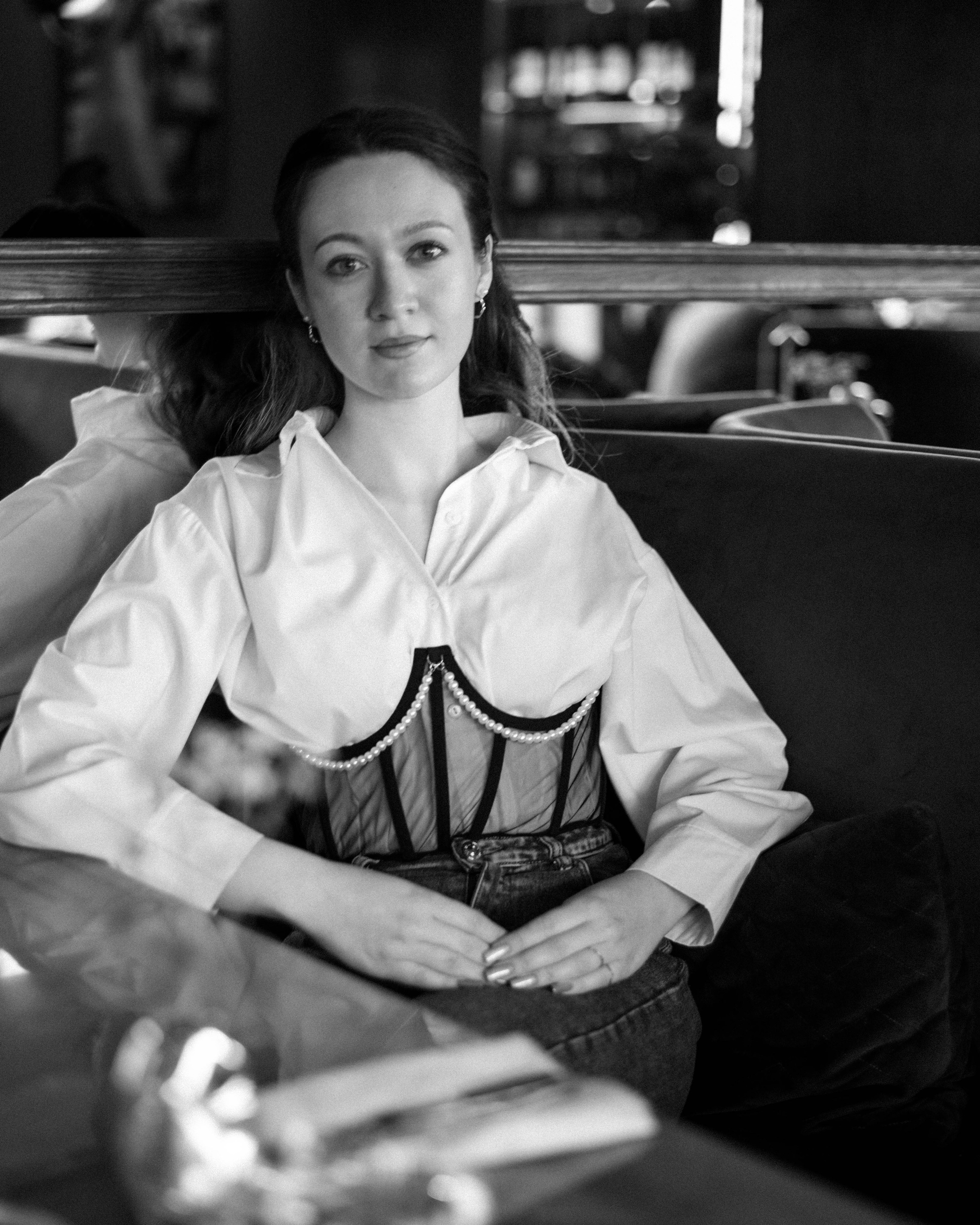 Настя. Женский фотограф. Создатель украшений ручной работы. Модель