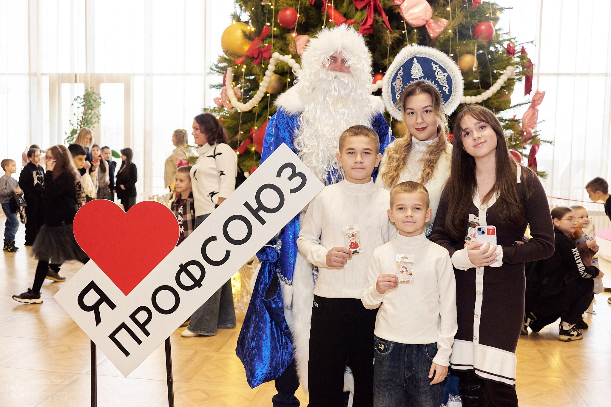 Детское мероприятие: профсоюзная елка в театре. Репортажный фотограф | Леонид Черков