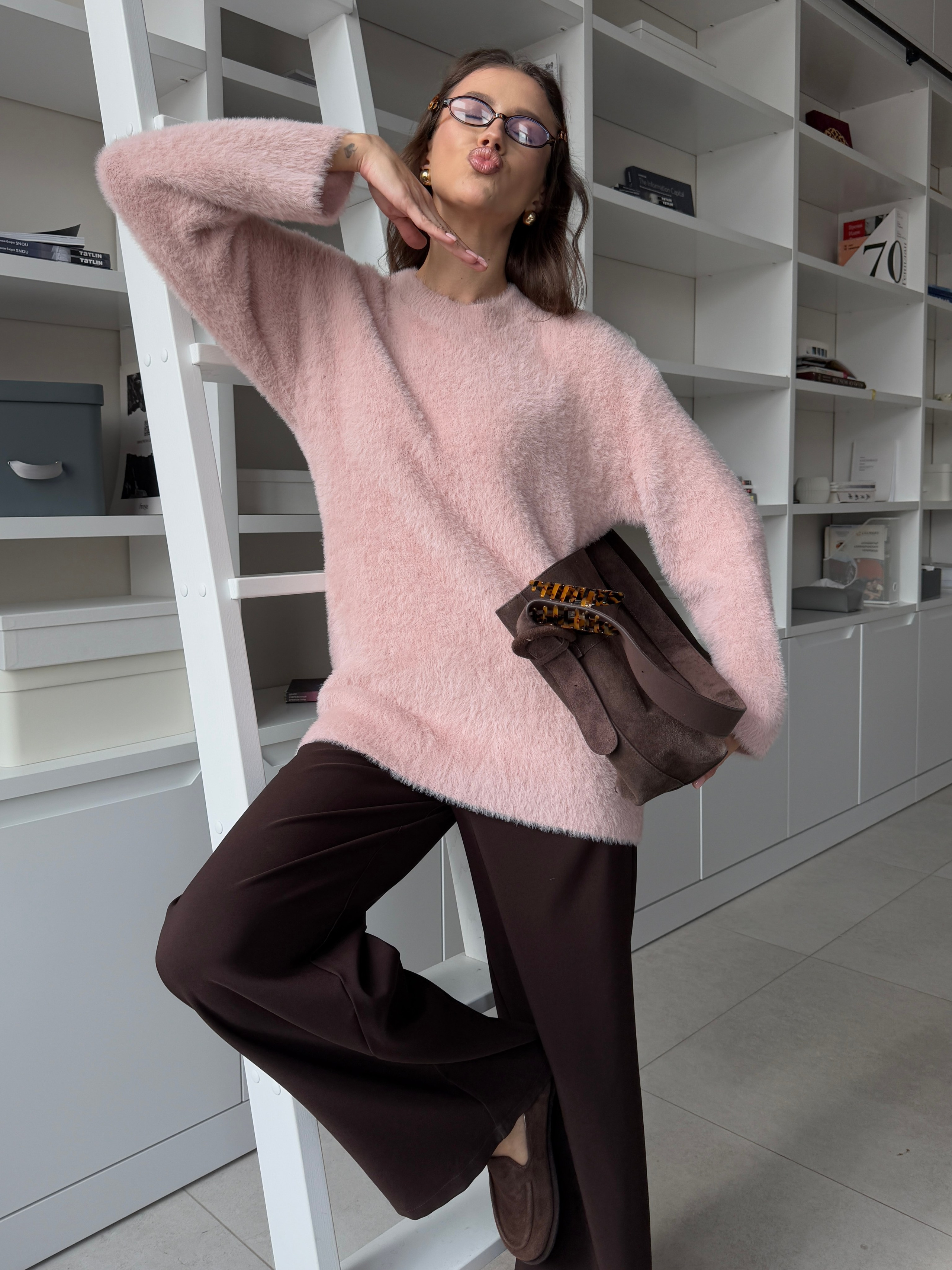 SHATILOVA. Фотограф для брендов и индивидуальных фотосессий в Москве