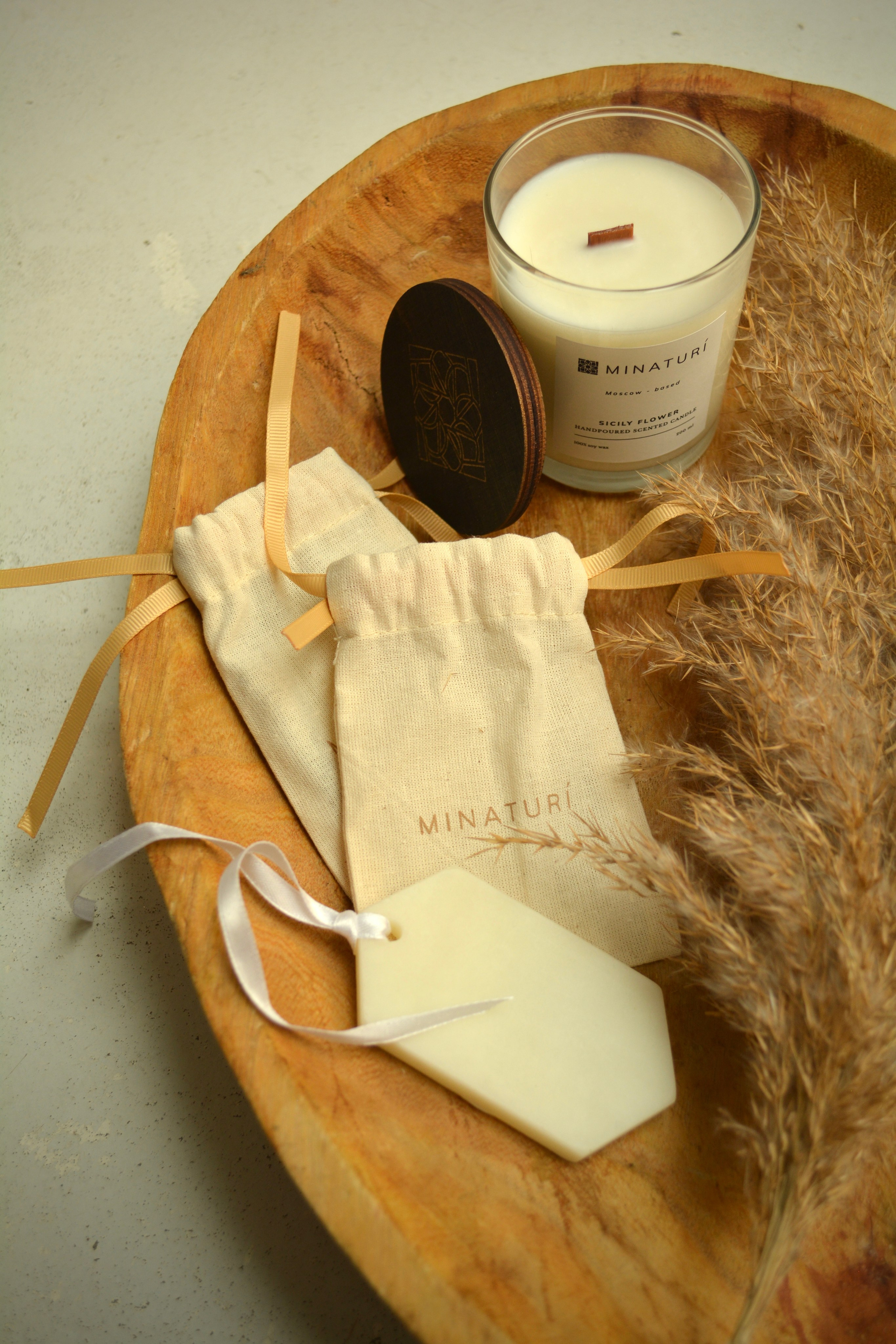 Minaturi. VonContent