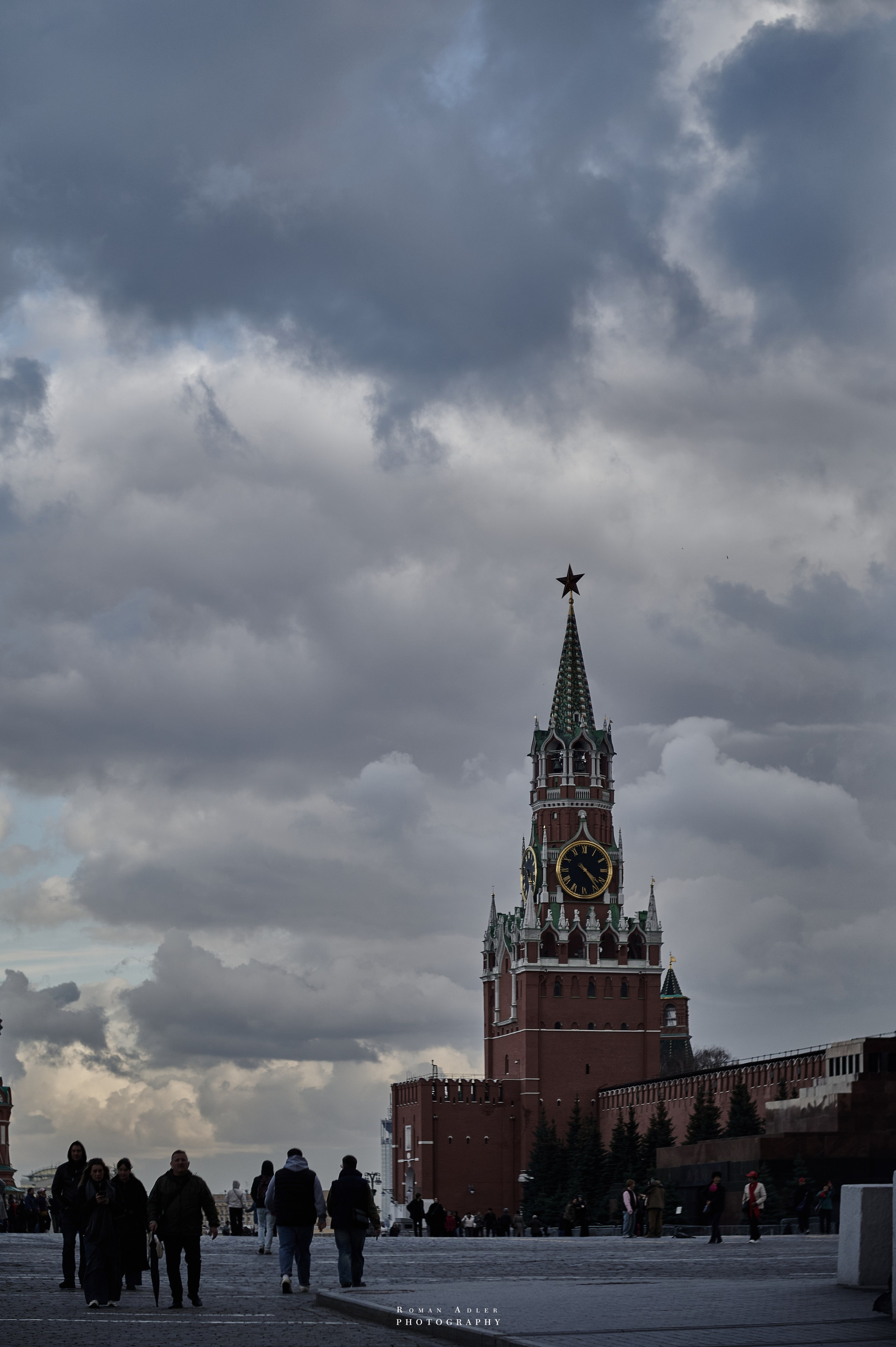 Москва. Апрель 2026. Фотограф Роман Адлер