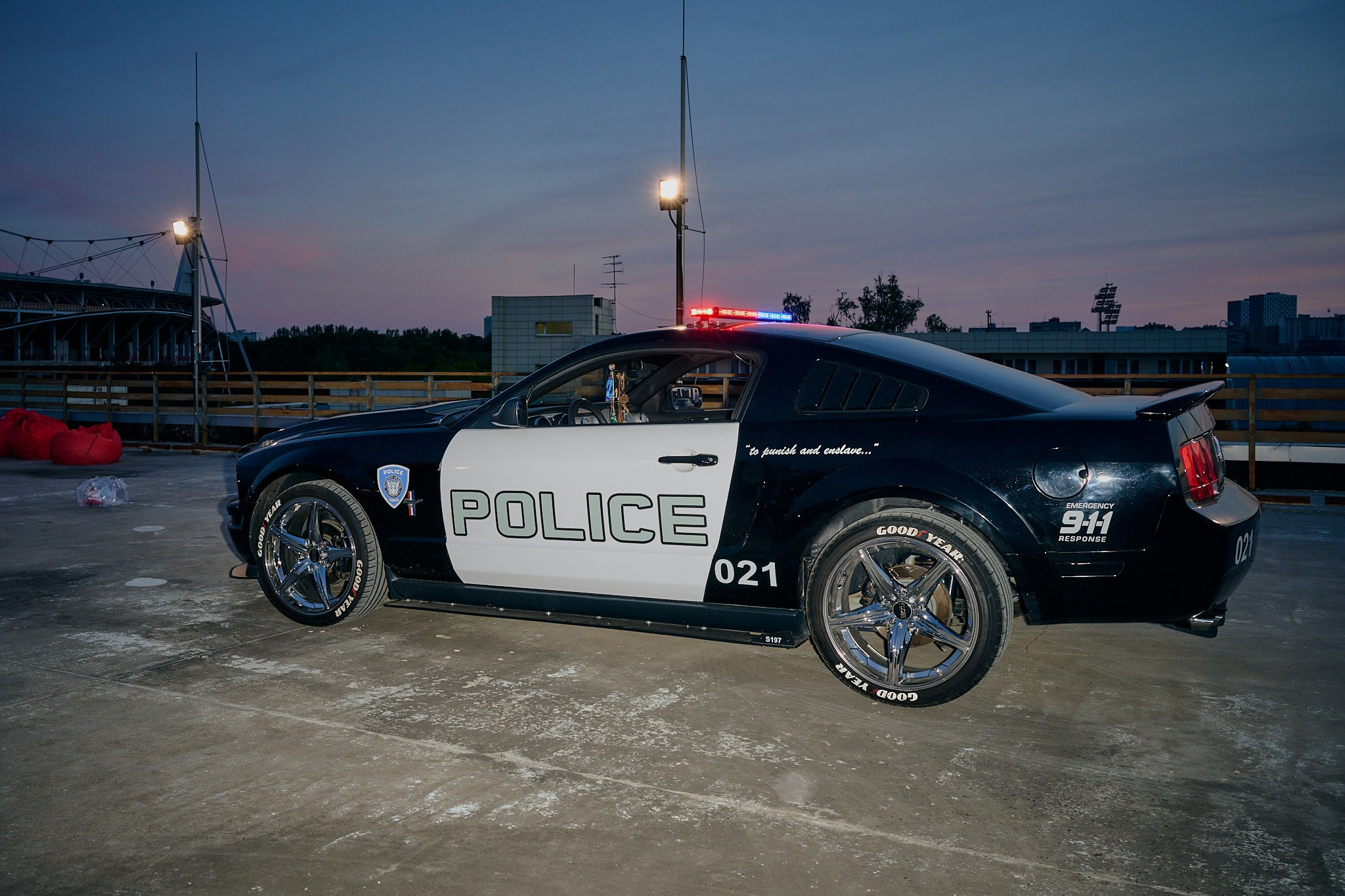 Тюнинг-Арт-Музей. Встреча на РЖД Арене. Фотограф Роман Адлер