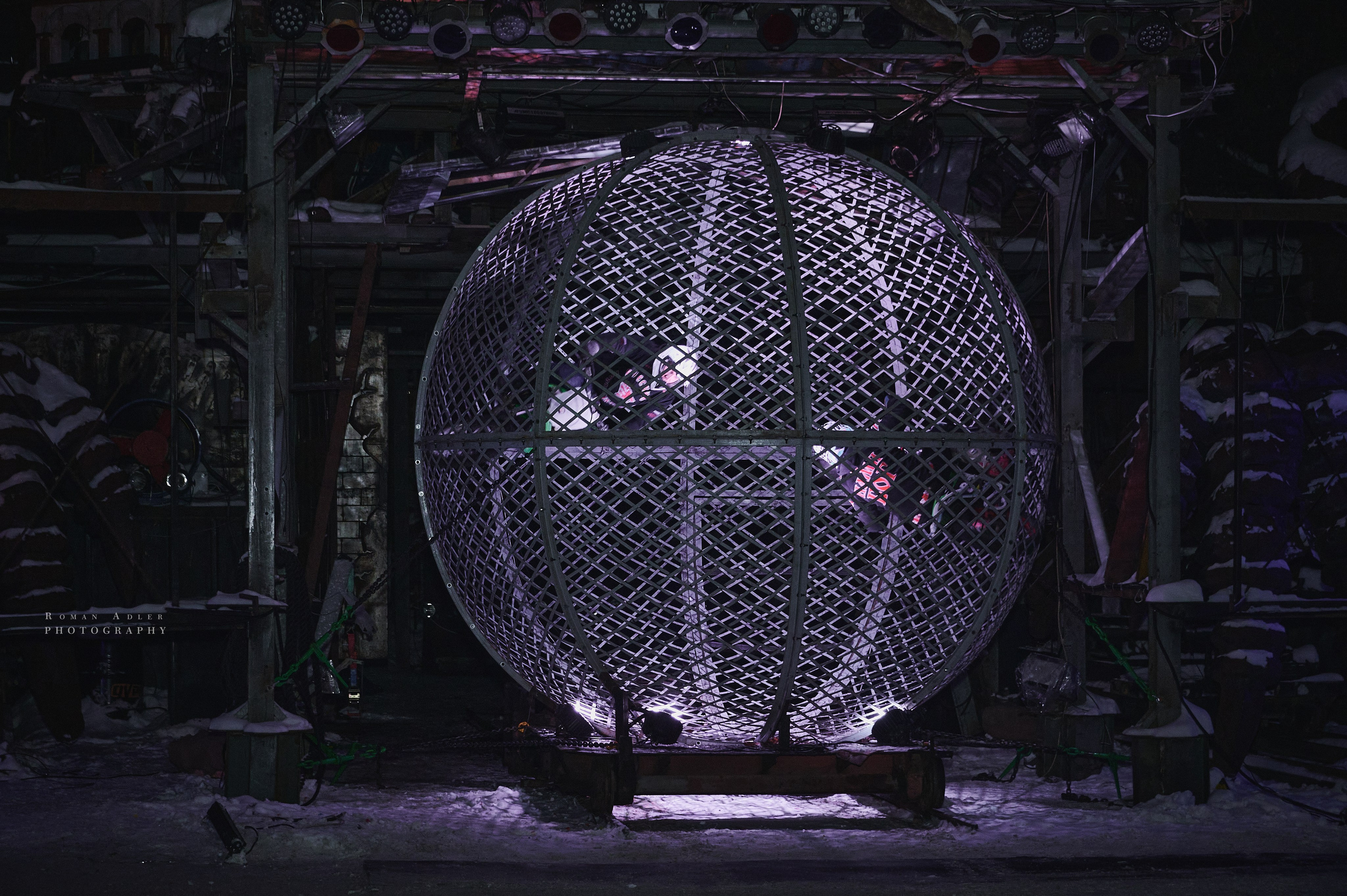 Новогодняя сказка от Ночных волков. Фотограф Роман Адлер