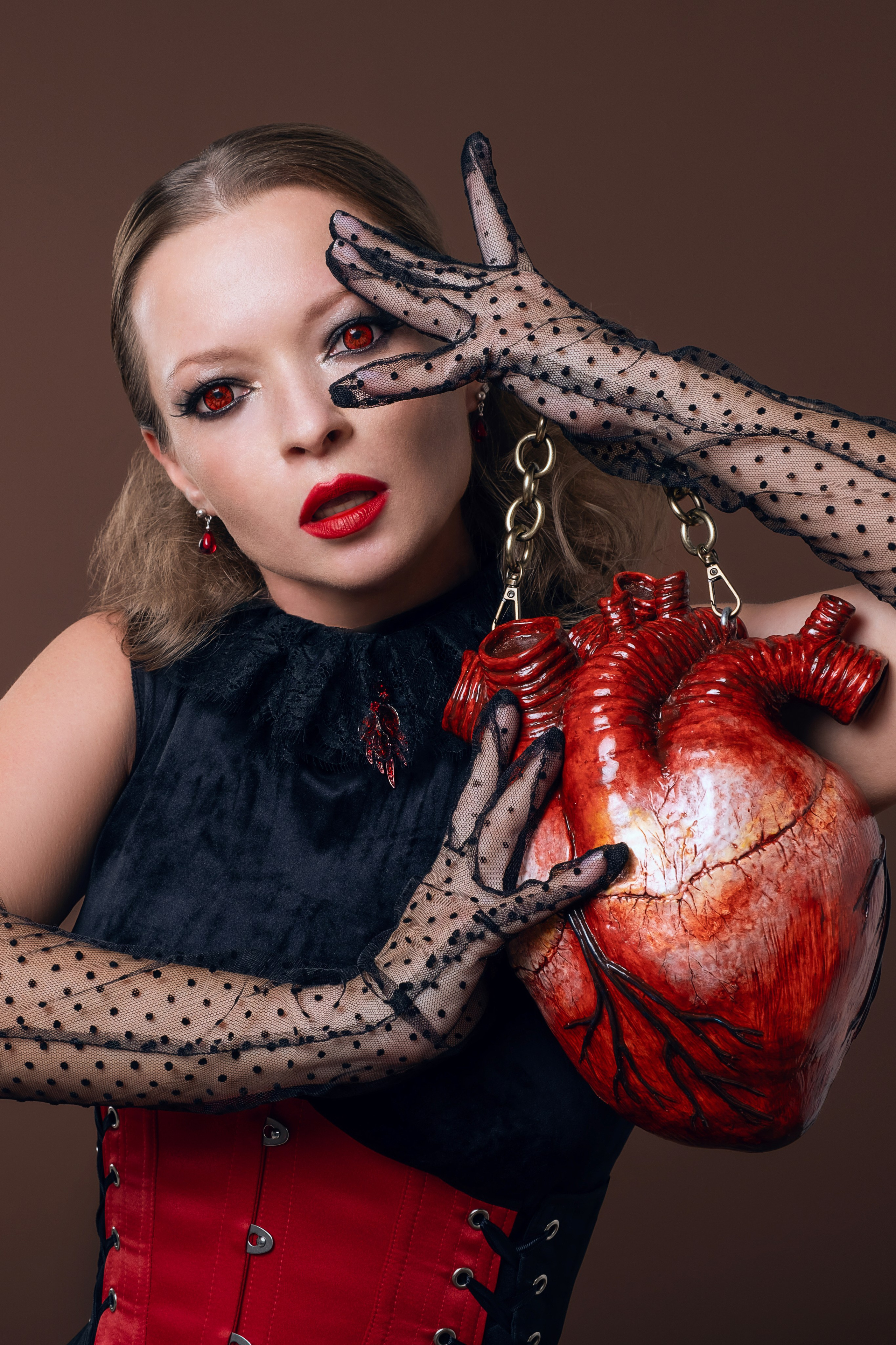 Арт-фотосессия в Москве под ключ. Портретный фотограф в Москве Артем Венглинский