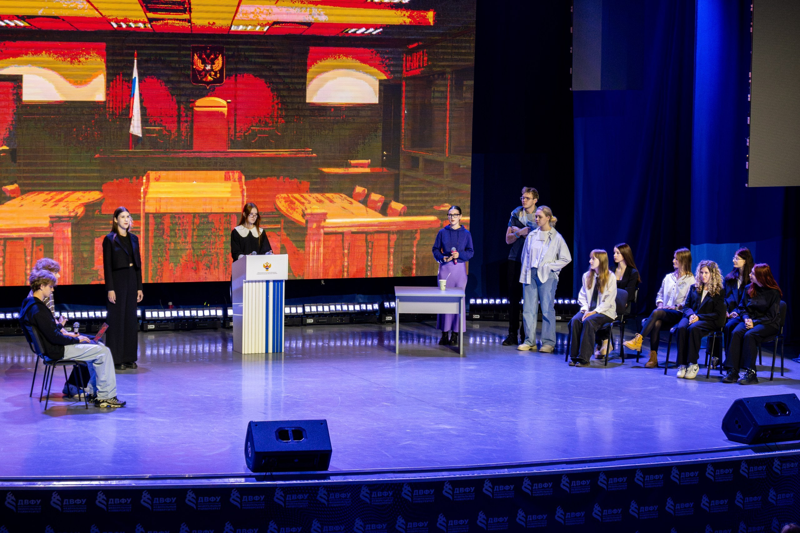 Посвящение в студенты ЮШ 2025. Репортажный и портретный фотограф во Владивостоке Денис Седов