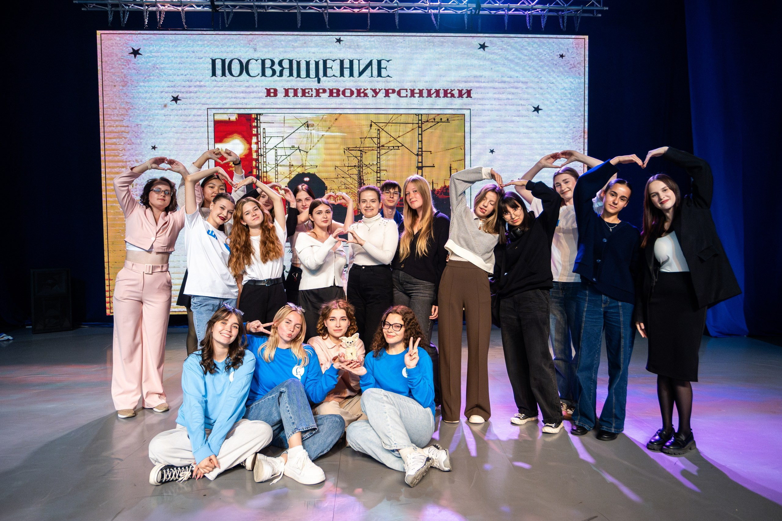 Посвящение в первокурсники ШП 2025. Репортажный и портретный фотограф во Владивостоке Денис Седов