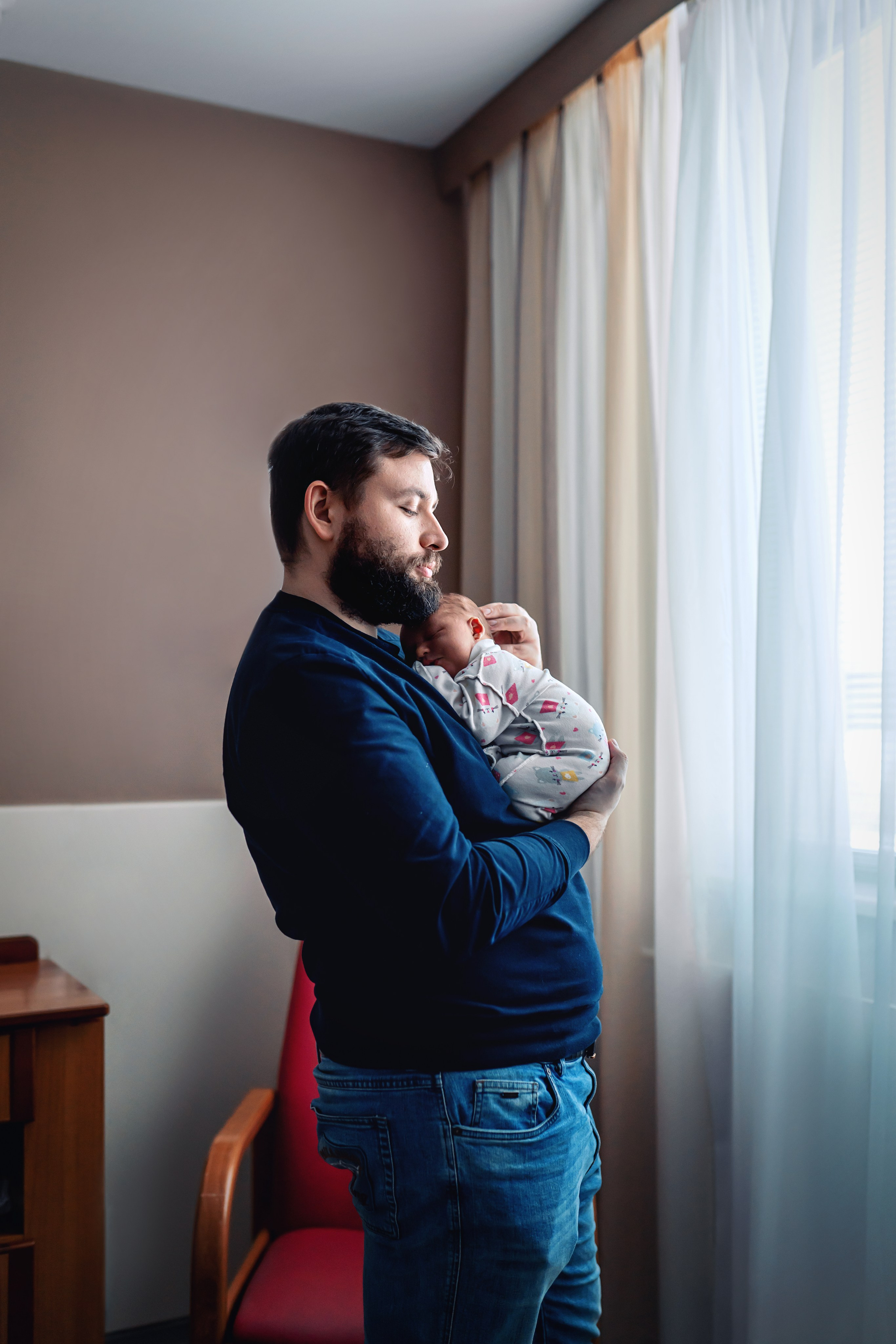 Выписка из роддома Лапино. Фотограф на выписку из роддома Москва. Фотограф \ Видеограф на Крещение, Венчание Москва| Семейные съемки